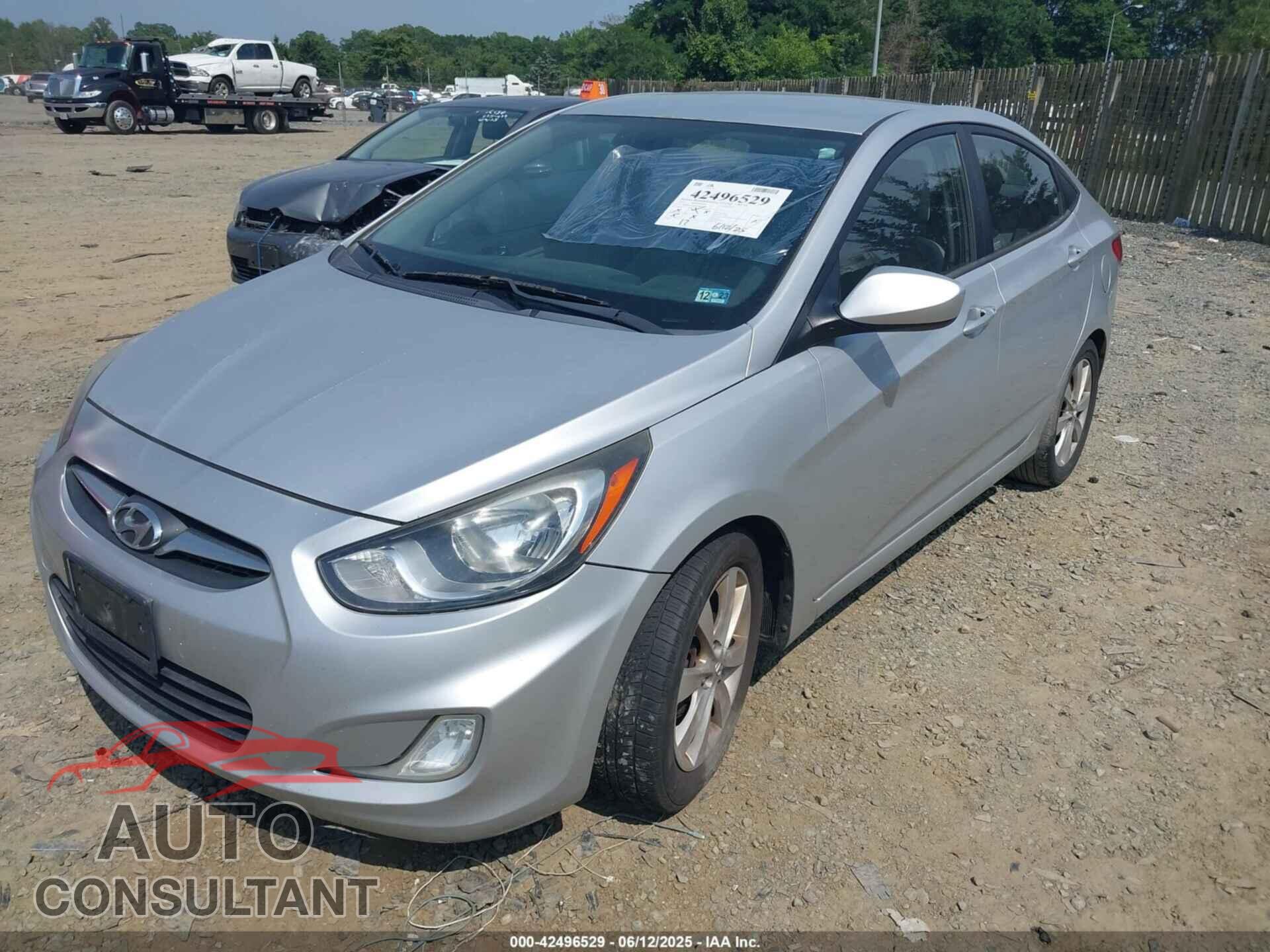 HYUNDAI ACCENT 2012 - KMHCU4AE8CU064458