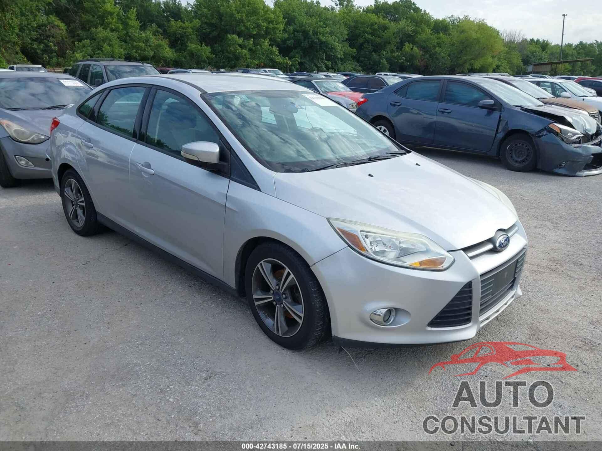 FORD FOCUS 2014 - 1FADP3F21EL463106