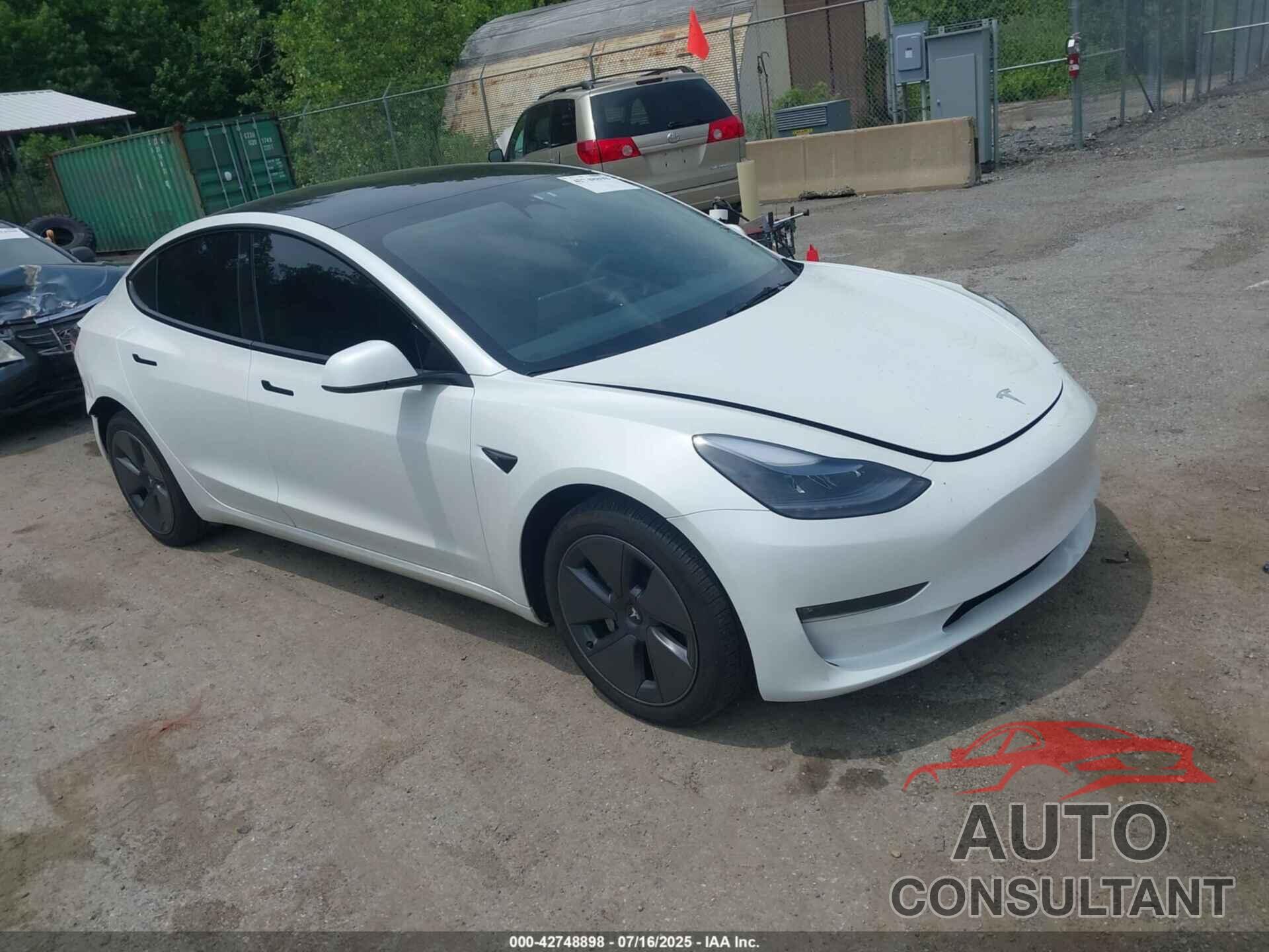 TESLA MODEL 3 2023 - 5YJ3E1EB2PF599672
