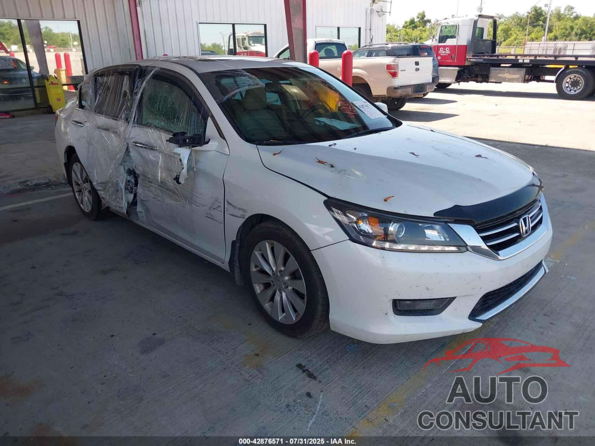 HONDA ACCORD 2015 - 1HGCR3F83FA003903
