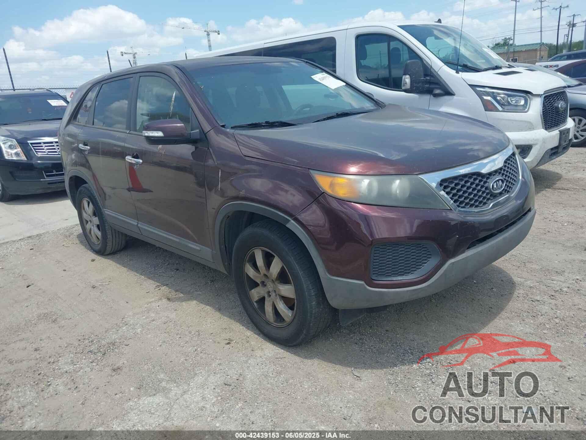 KIA SORENTO 2012 - 5XYKT4A15CG241033