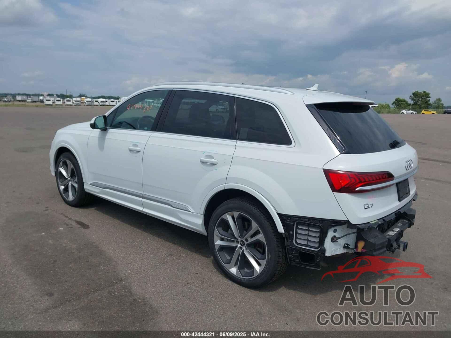 AUDI Q7 2021 - WA1LXAF75MD021454