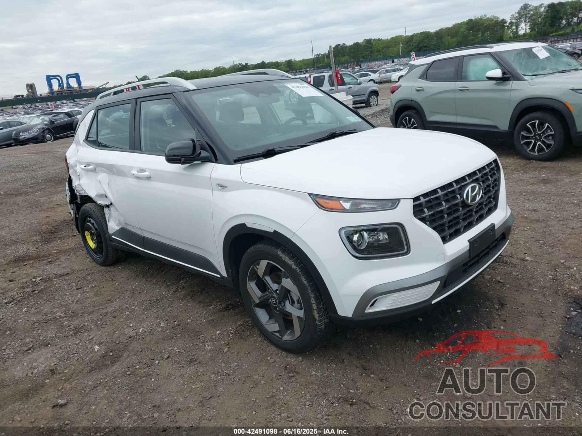 HYUNDAI VENUE 2023 - KMHRC8A37PU262957