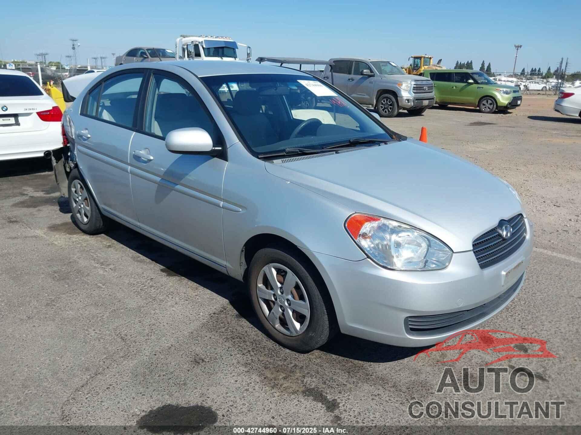 HYUNDAI ACCENT 2011 - KMHCN4AC7BU586119