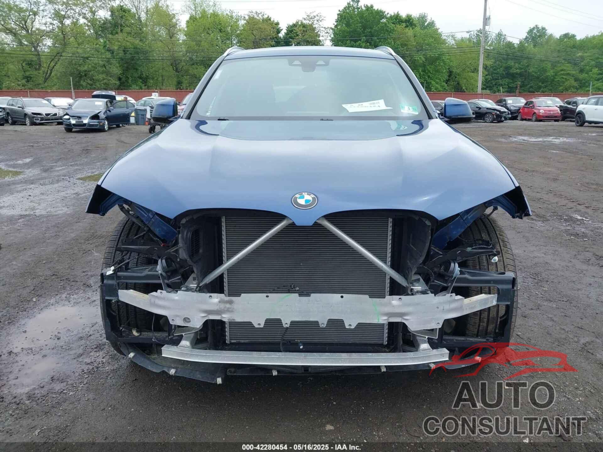 BMW X3 2018 - 5UXTR9C54JLD57052