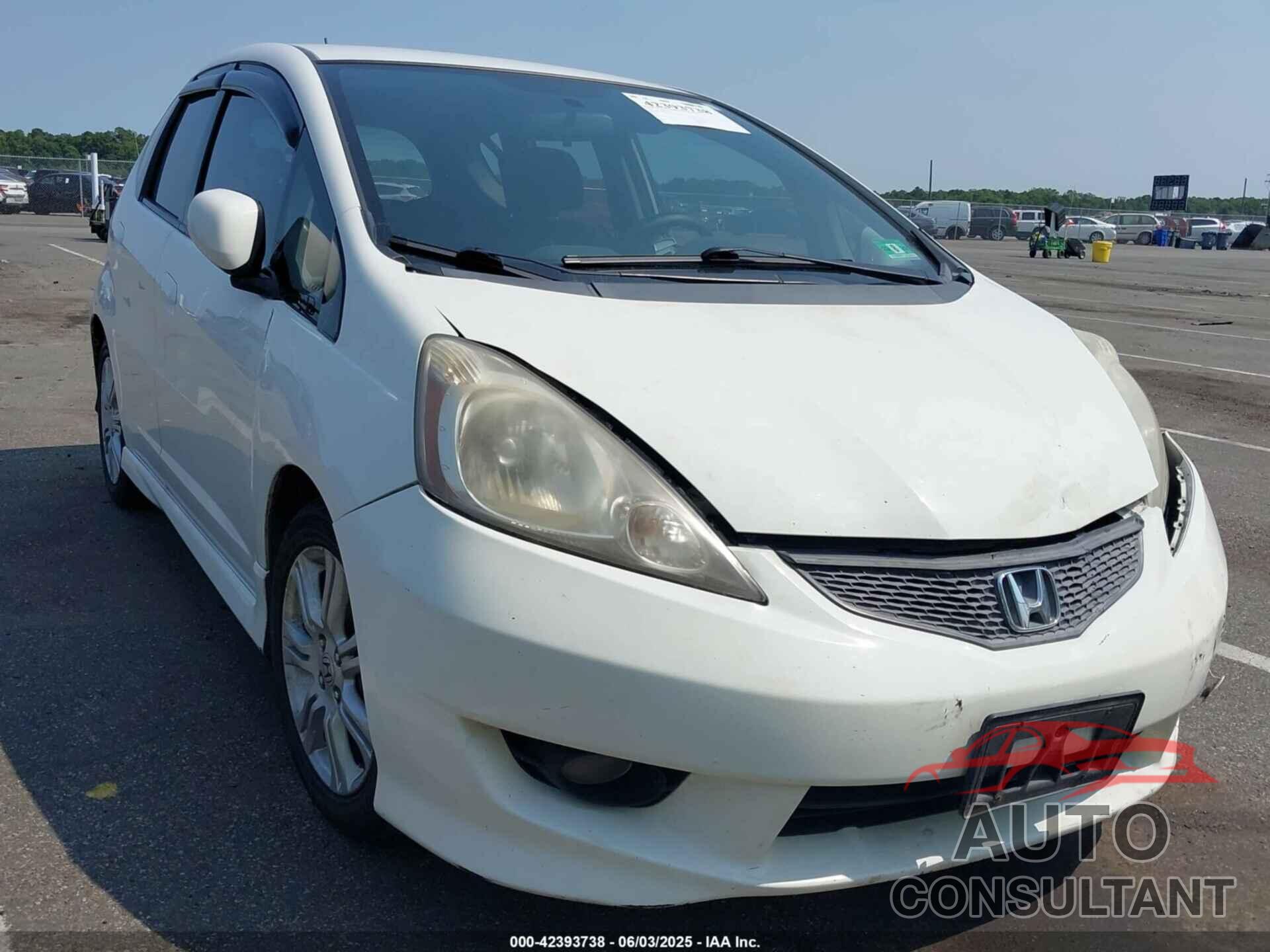 HONDA FIT 2010 - JHMGE8H41AC039202