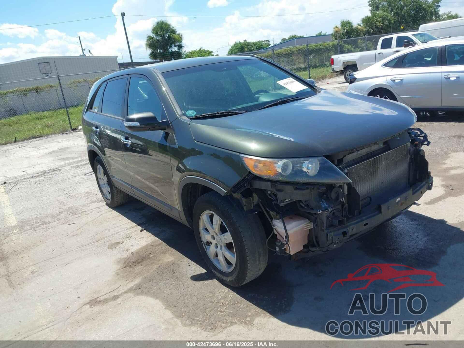 KIA SORENTO 2012 - 5XYKT4A17CG239543