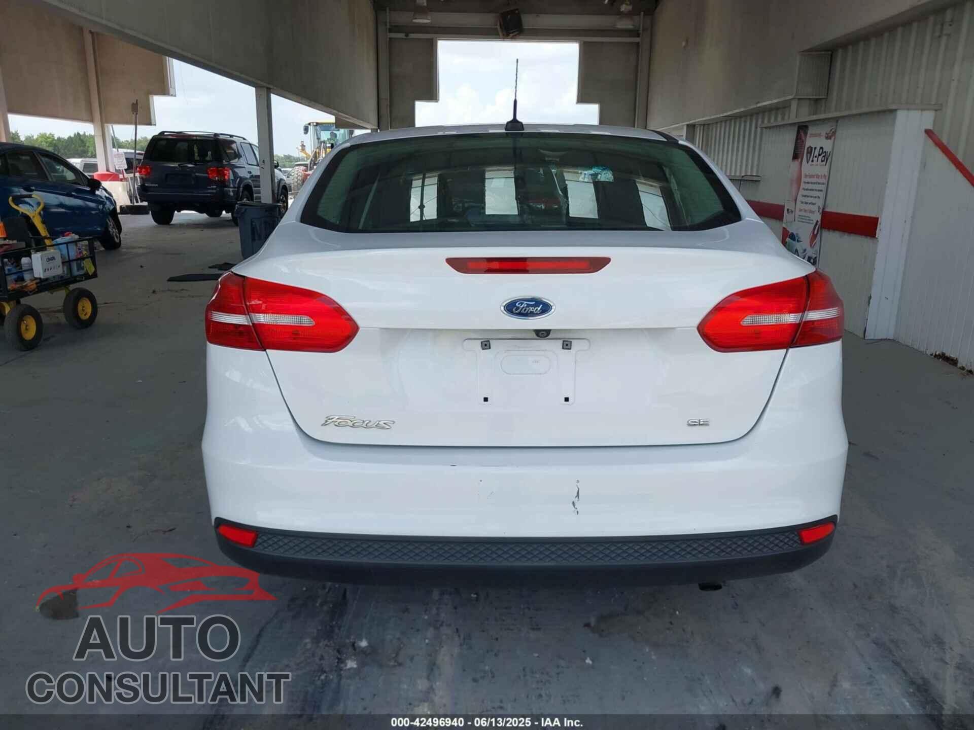 FORD FOCUS 2017 - 1FADP3F2XHL342823