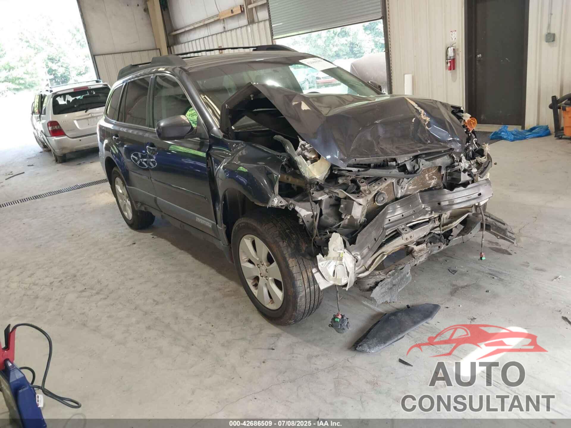 SUBARU OUTBACK 2011 - 4S4BRBBC7B3431174