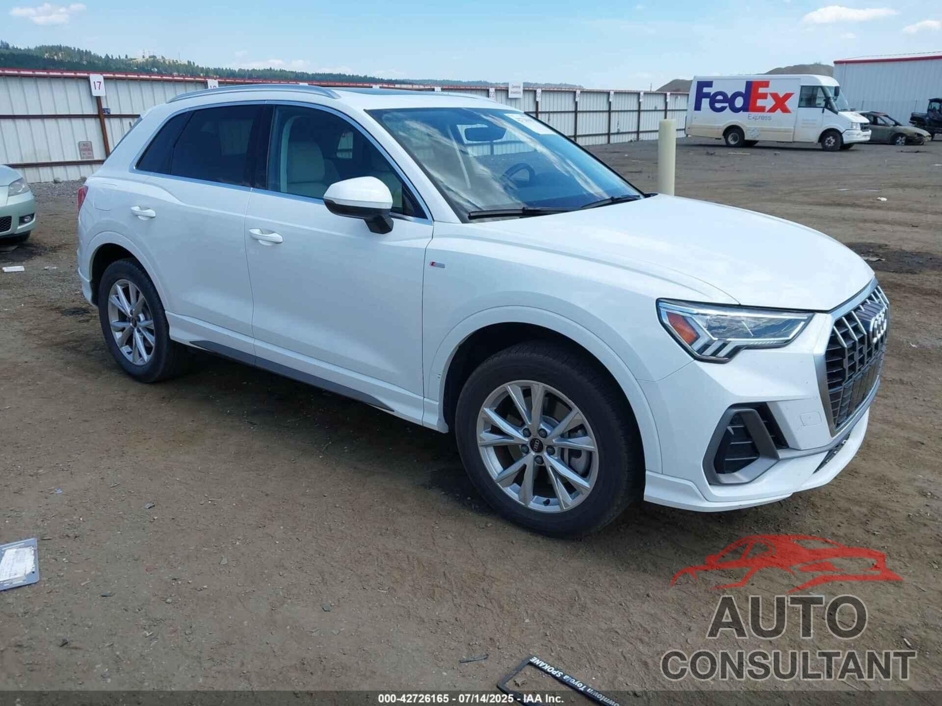AUDI Q3 2023 - WA1DECF32P1089395