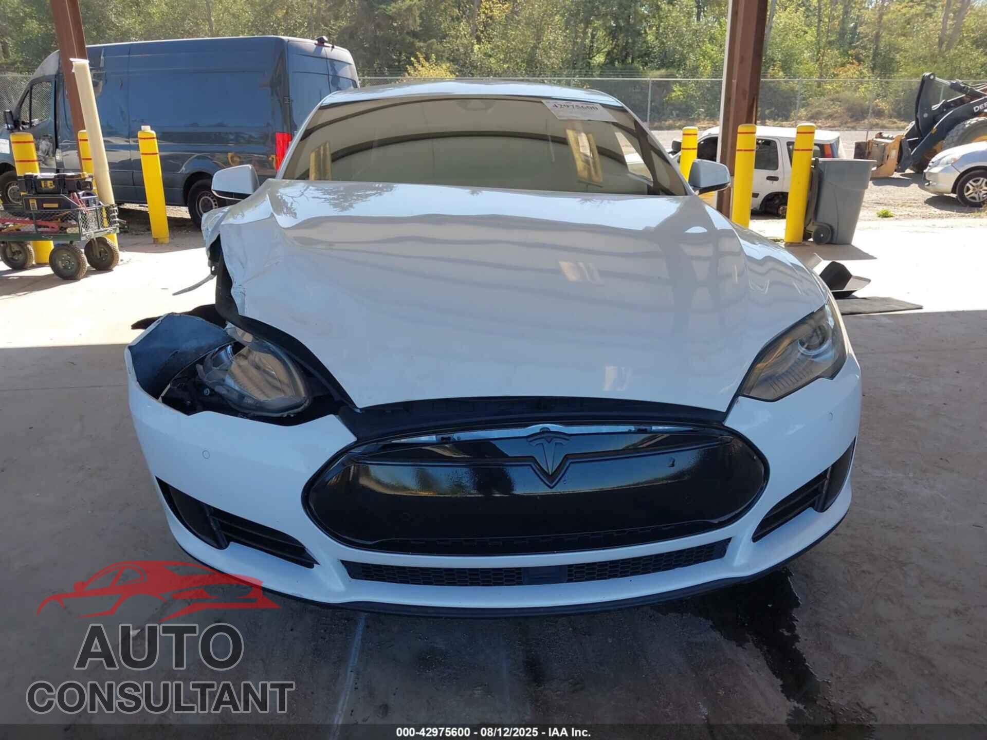 TESLA MODEL S 2015 - 5YJSA1H2XFFP76339