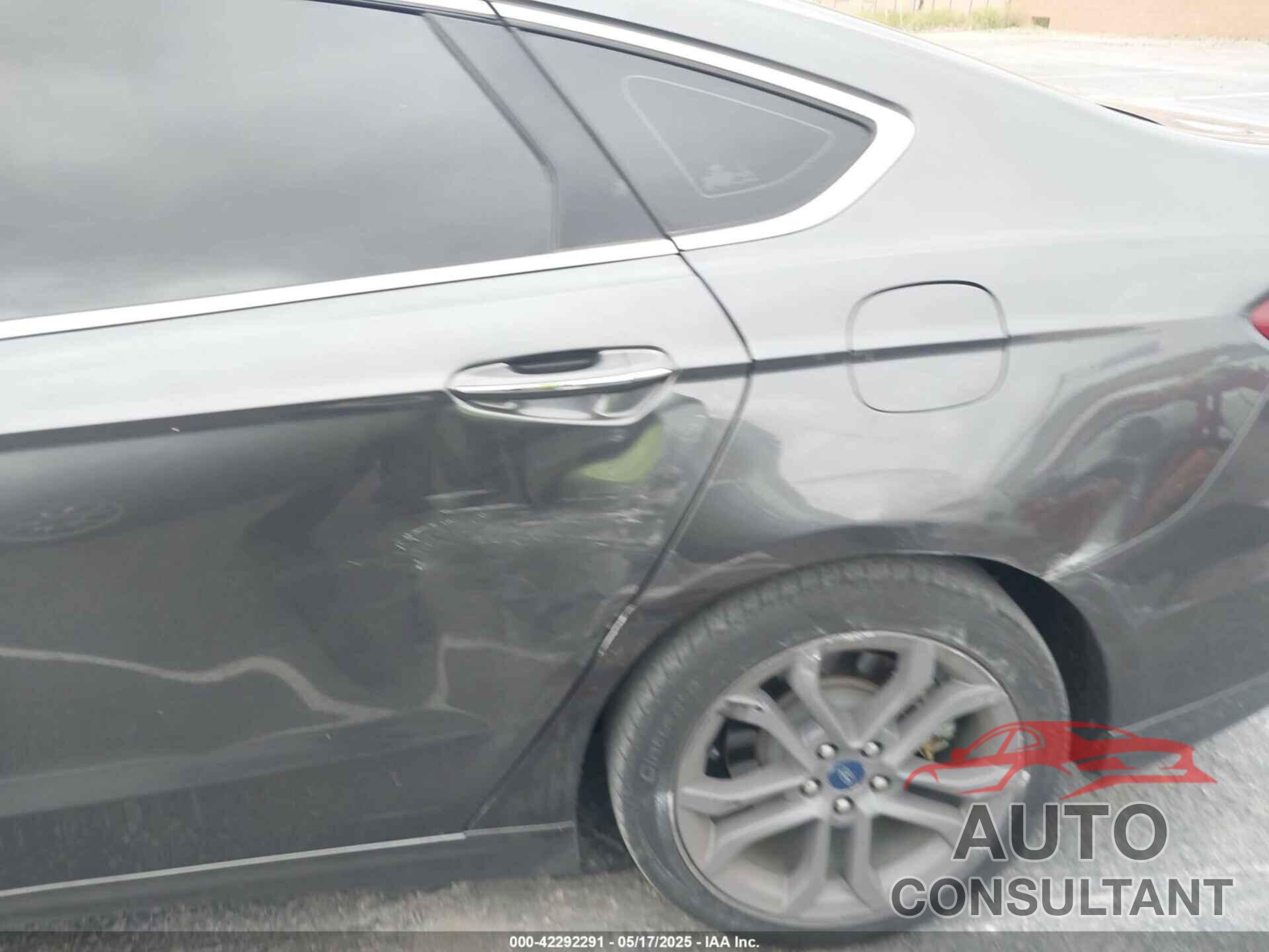 FORD FUSION ENERGI 2017 - 3FA6P0PU9HR201086