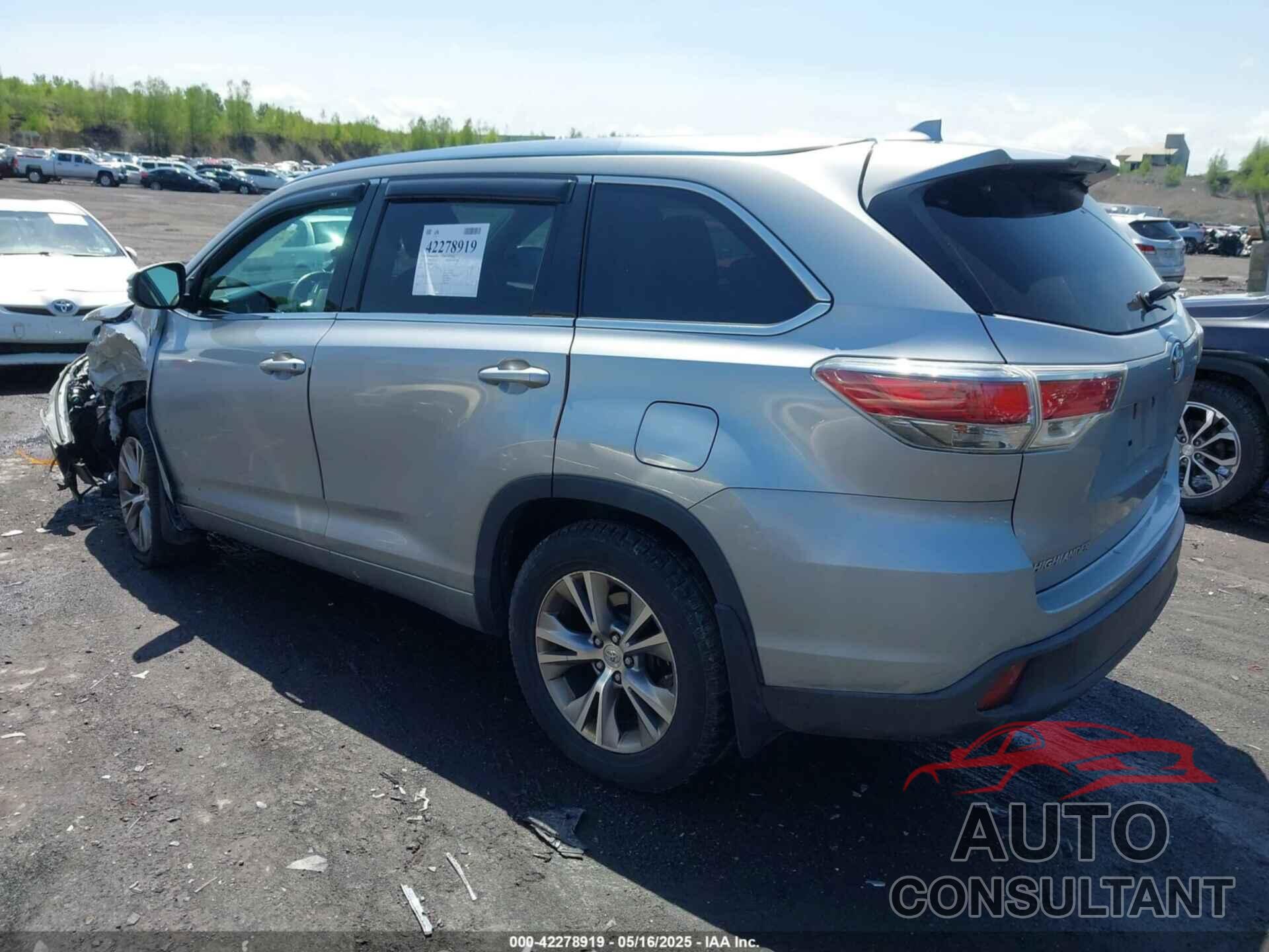 TOYOTA HIGHLANDER 2015 - 5TDJKRFH1FS217045