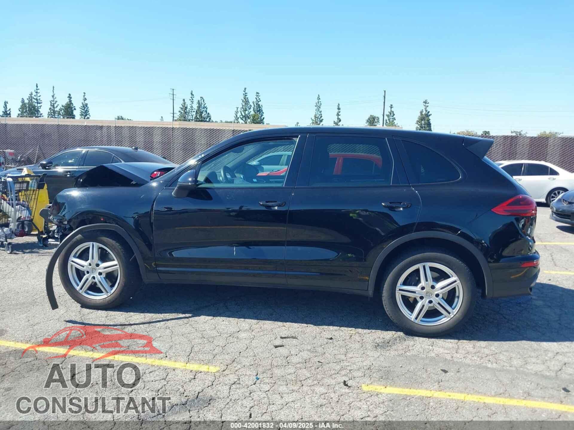 PORSCHE CAYENNE 2016 - WP1AA2A21GLA10704