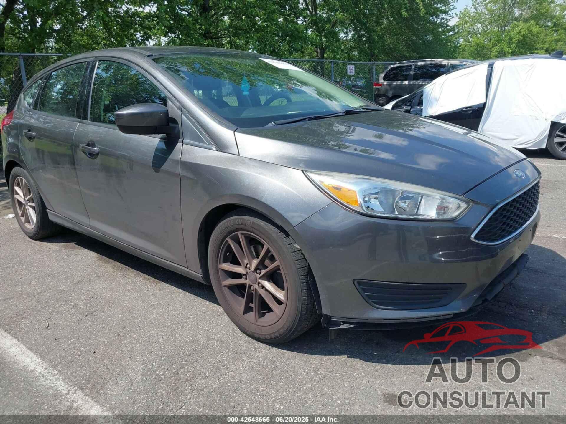 FORD FOCUS 2018 - 1FADP3K28JL272234