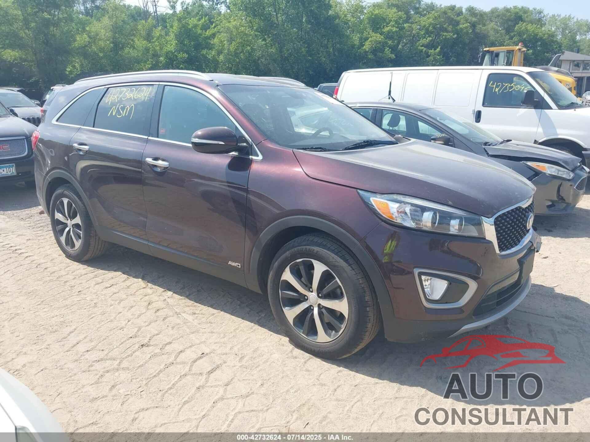 KIA SORENTO 2016 - 5XYPHDA19GG049952