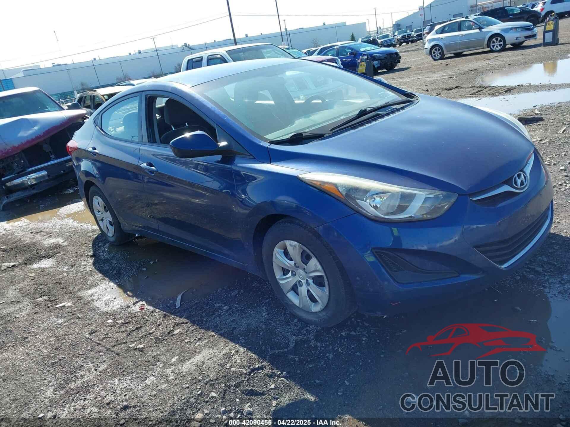 HYUNDAI ELANTRA 2016 - 5NPDH4AE4GH715839