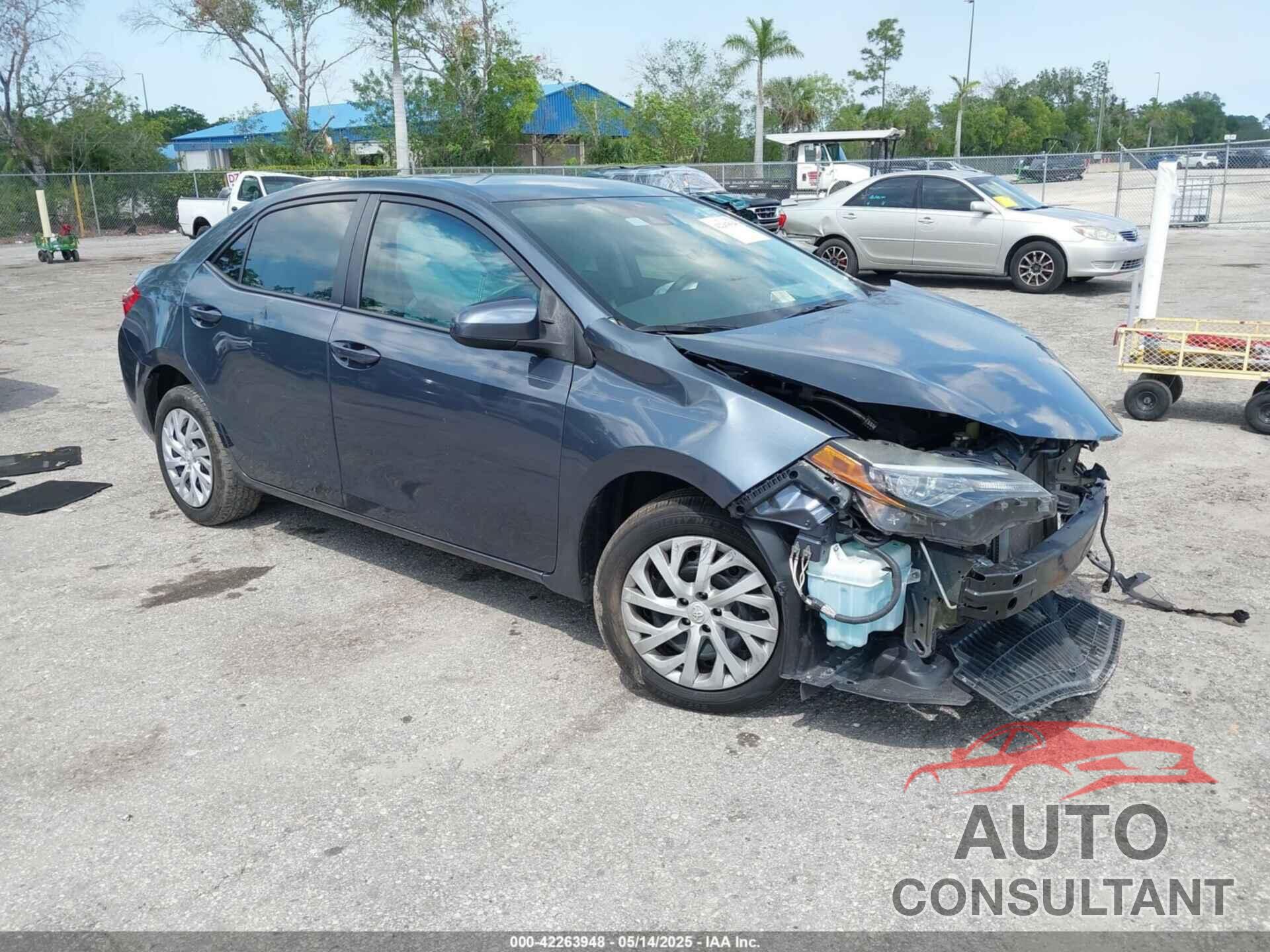 TOYOTA COROLLA 2018 - 5YFBURHE5JP798469
