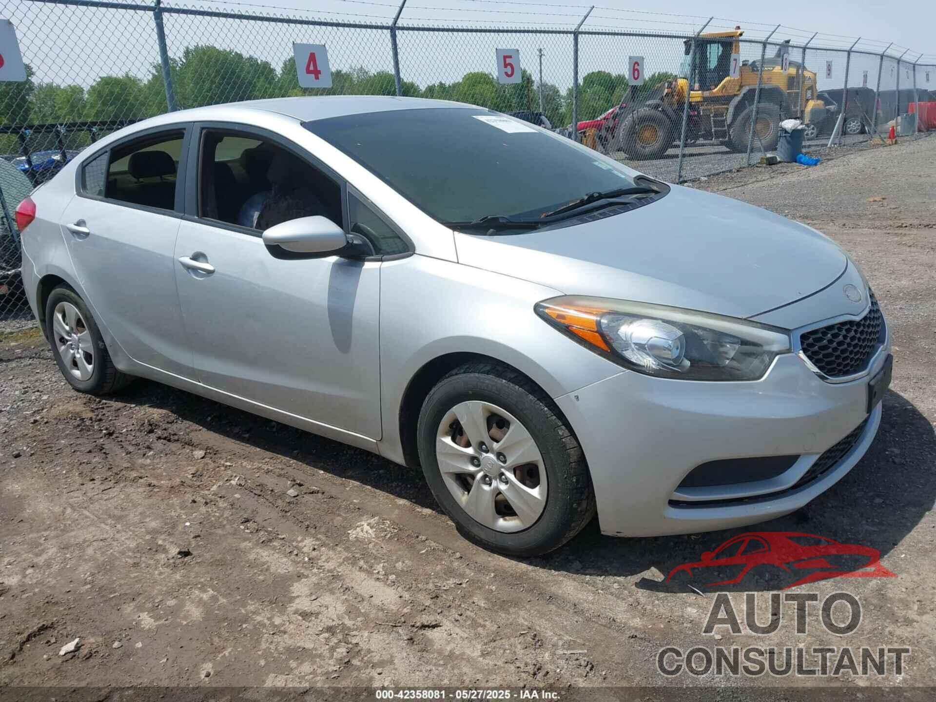KIA FORTE 2016 - KNAFK4A66G5503377