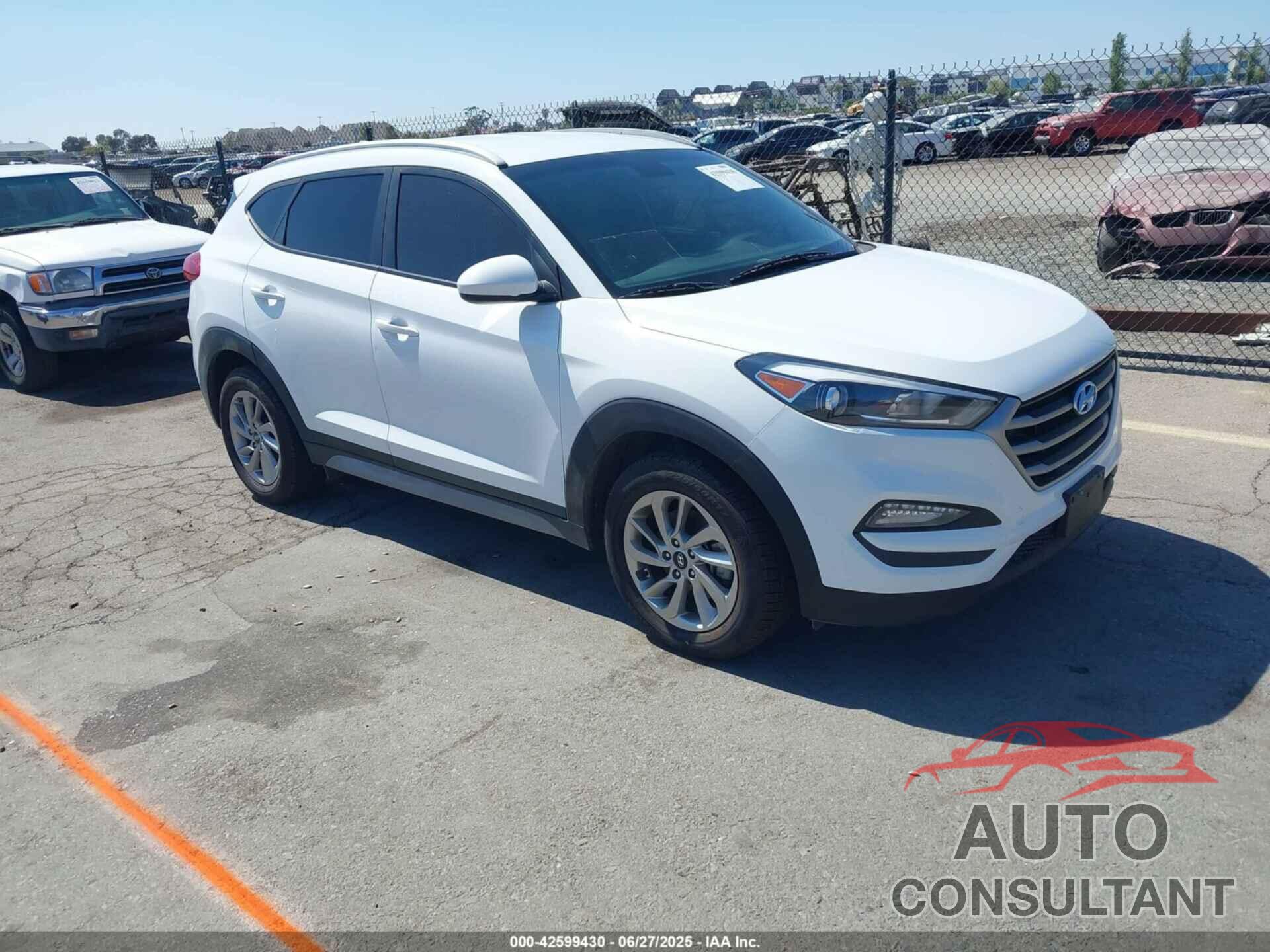 HYUNDAI TUCSON 2018 - KM8J3CA49JU714813