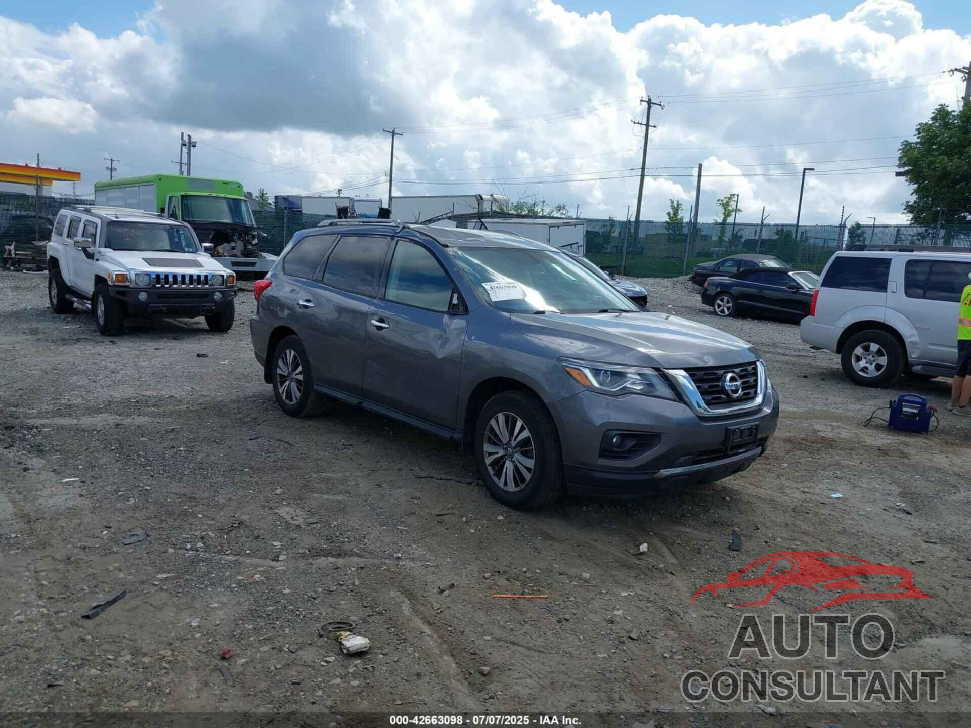 NISSAN PATHFINDER 2018 - 5N1DR2MM0JC655013