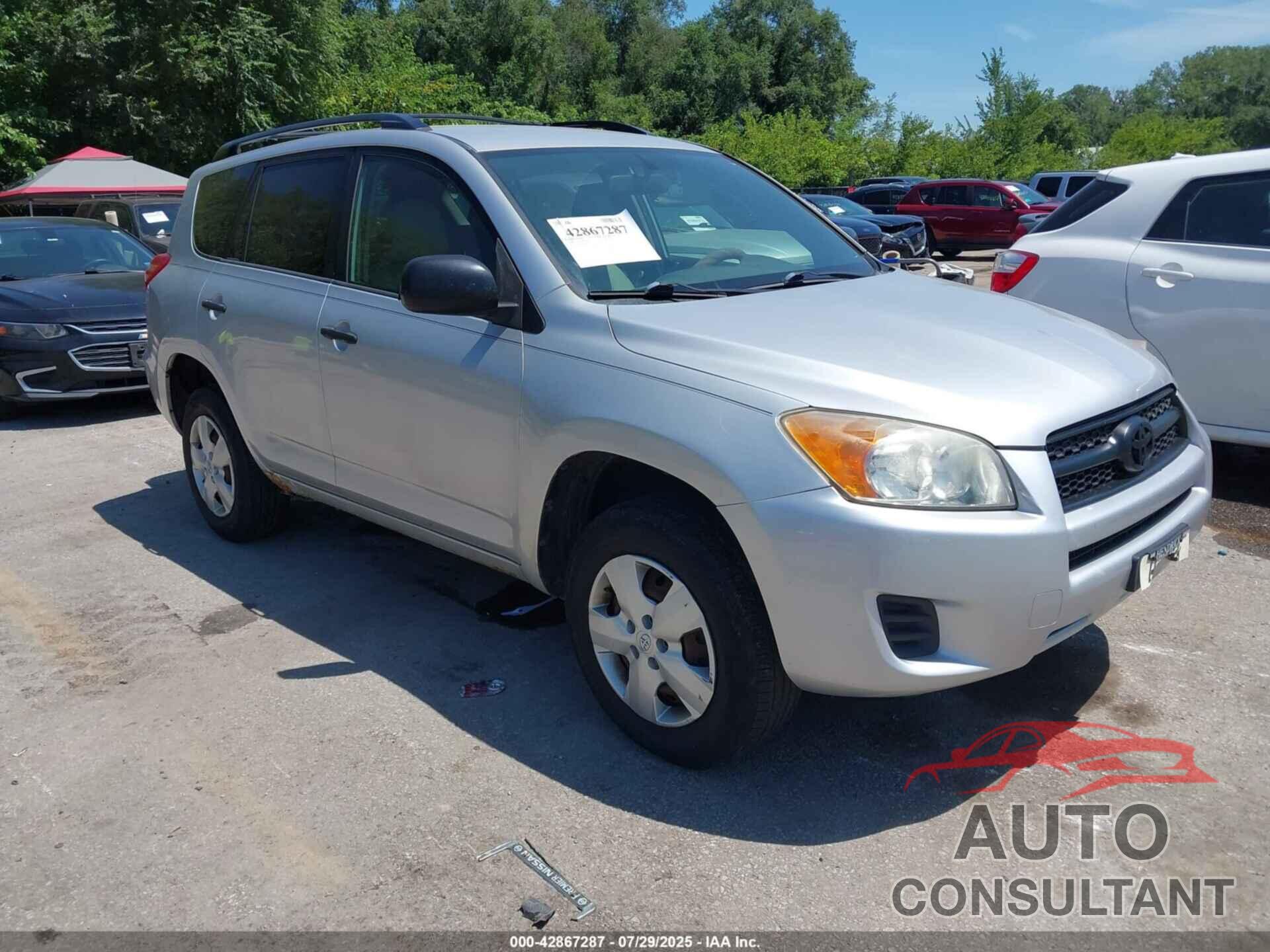 TOYOTA RAV4 2009 - JTMBF33V695000262