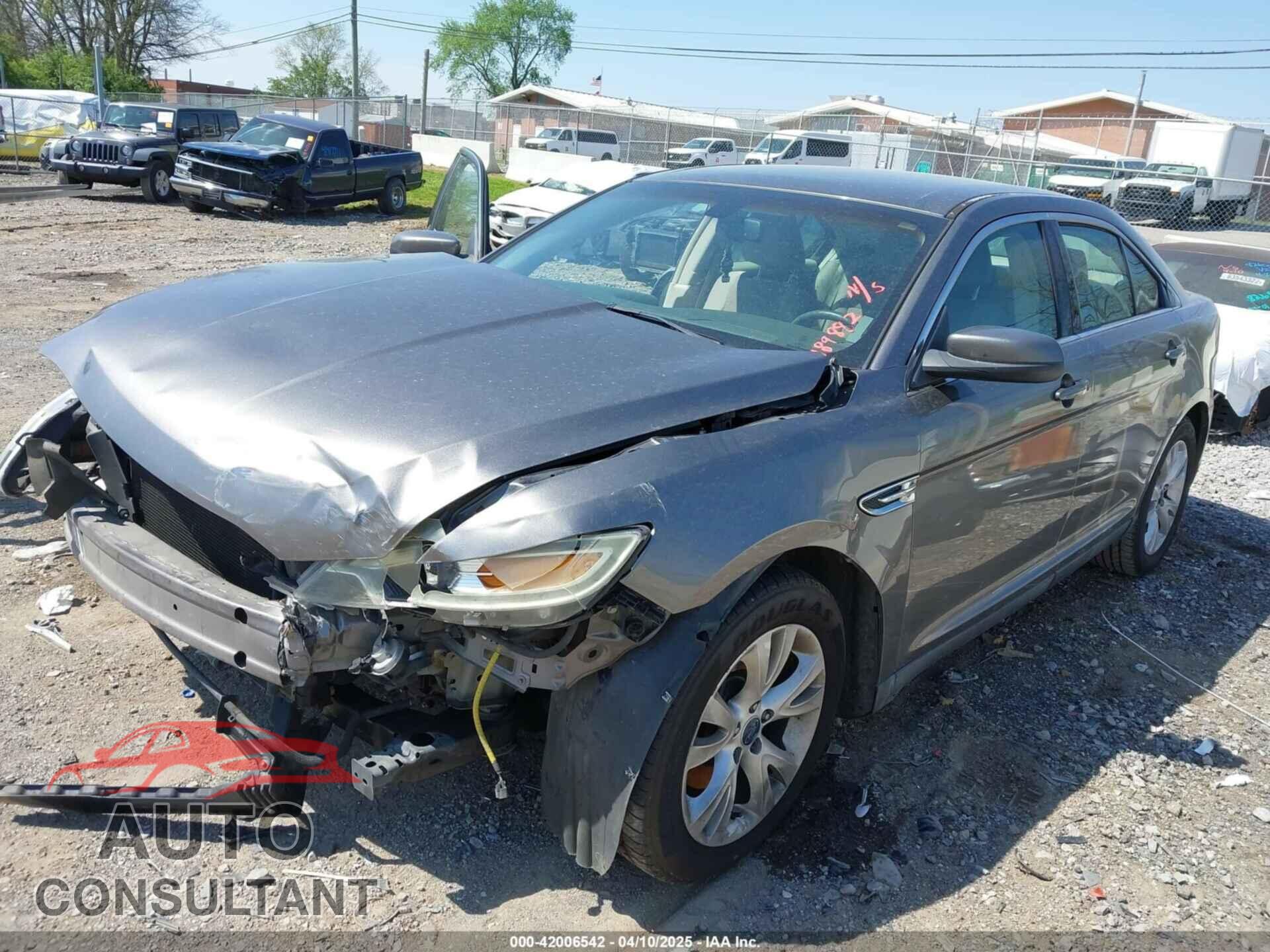 FORD TAURUS 2011 - 1FAHP2EW5BG189882