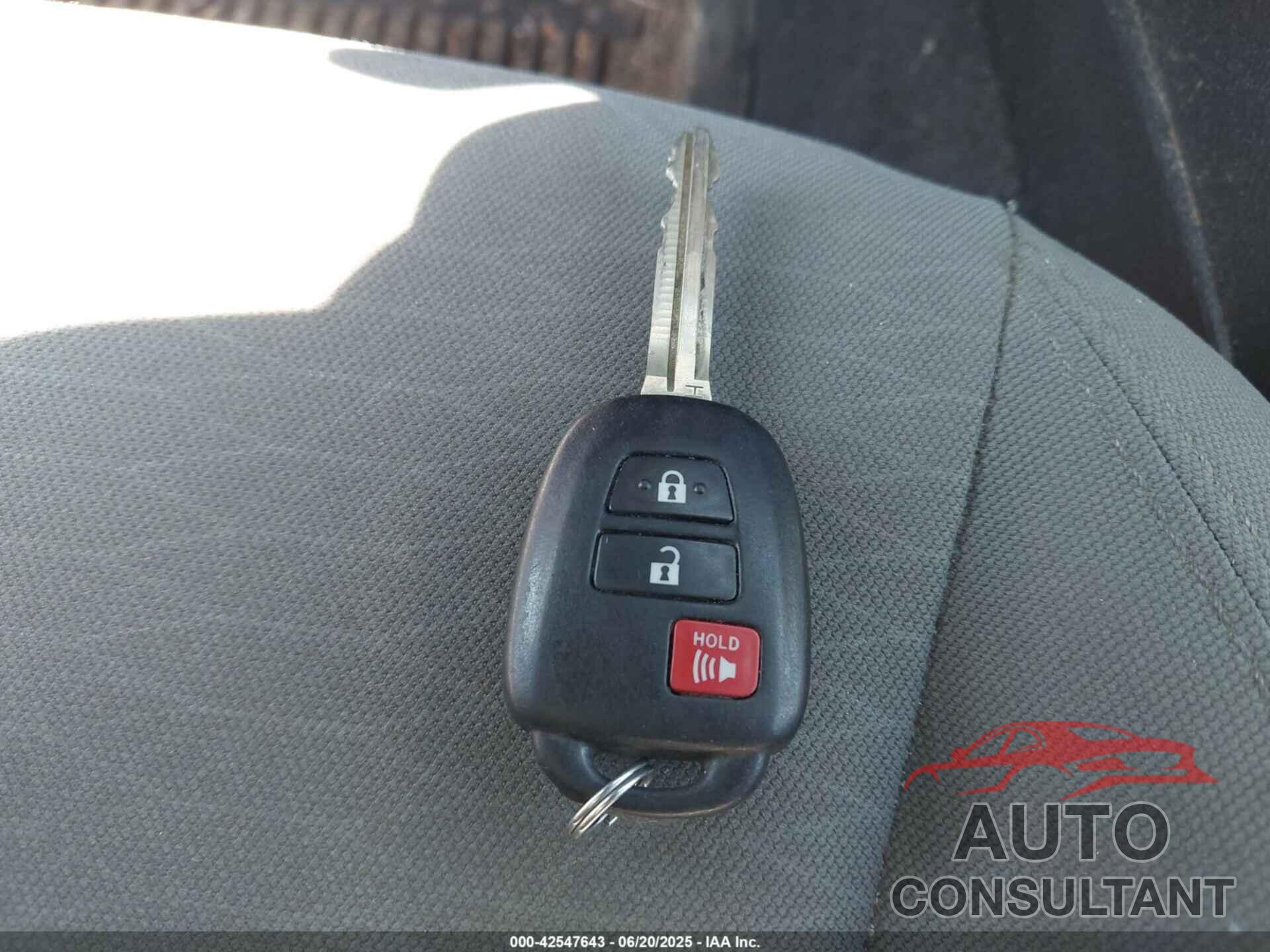 TOYOTA TACOMA 2019 - 3TMCZ5AN1KM275287