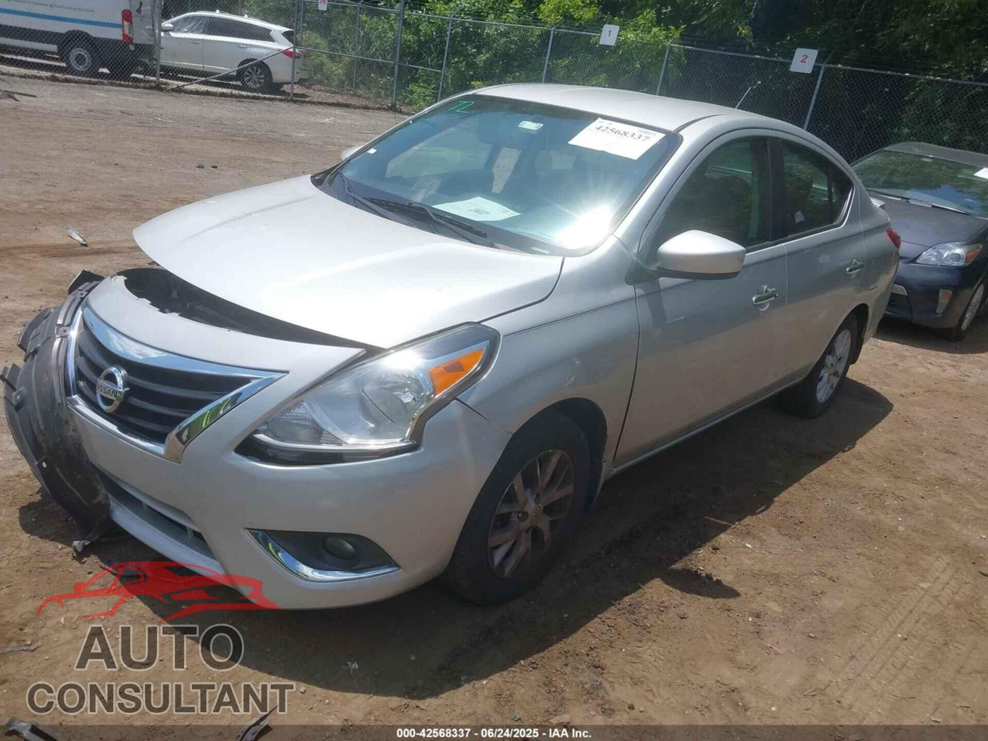 NISSAN VERSA 2019 - 3N1CN7AP3KL814557