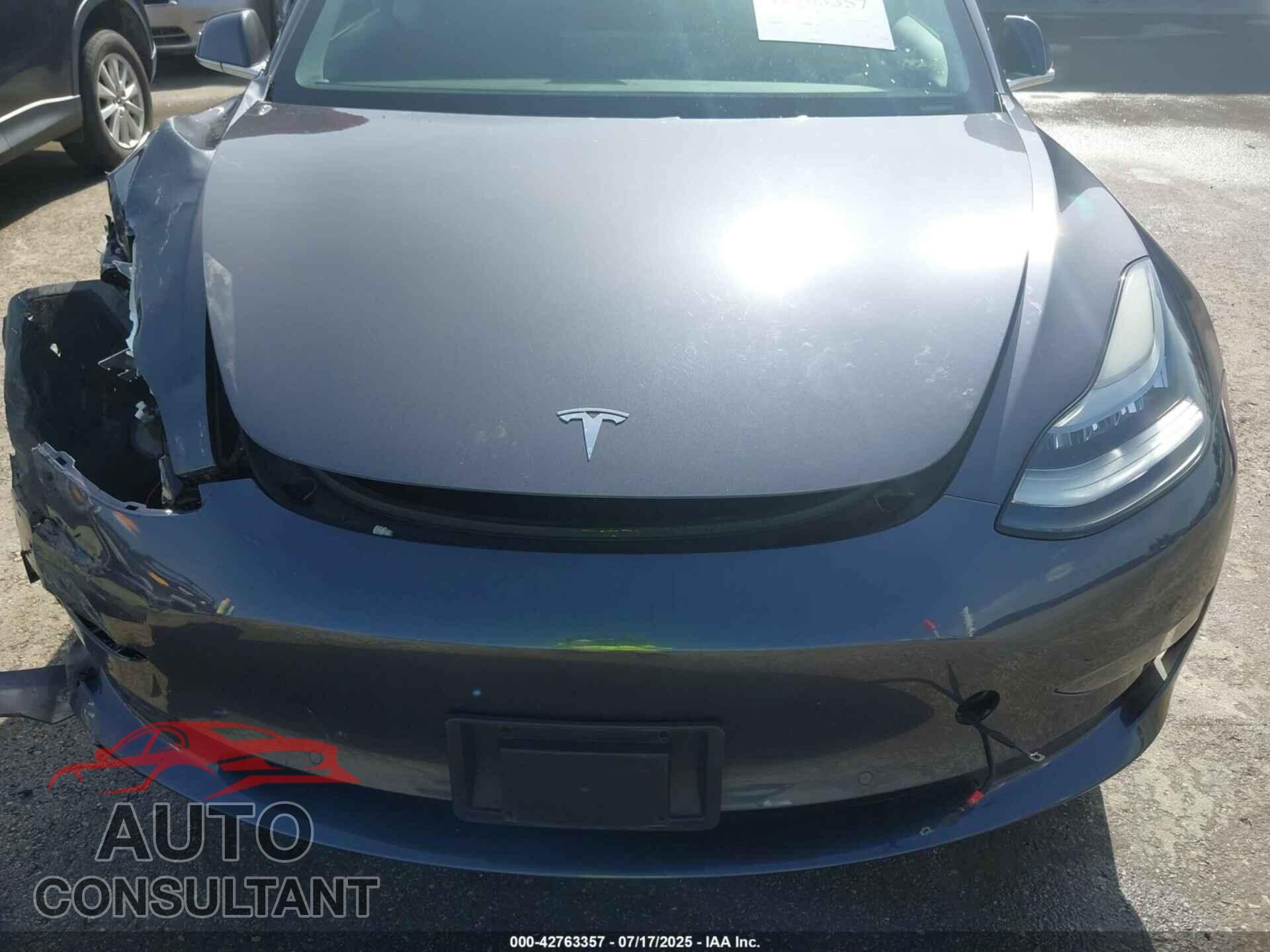 TESLA MODEL 3 2018 - 5YJ3E1EA0JF006941