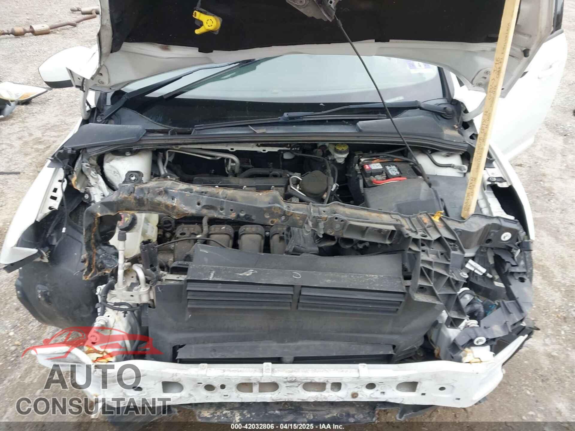FORD FOCUS 2012 - 1FAHP3F25CL311053