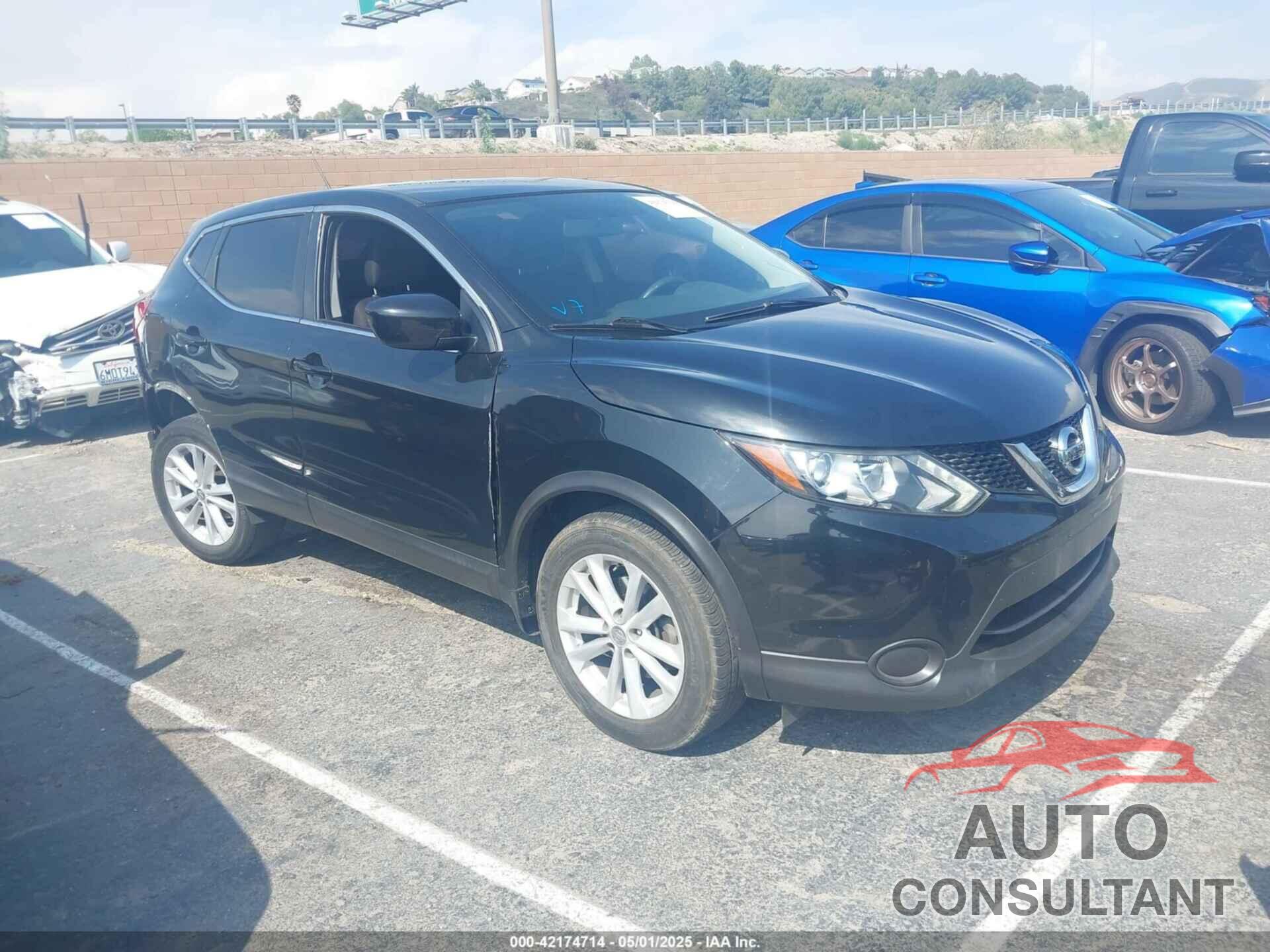 NISSAN ROGUE SPORT 2017 - JN1BJ1CP6HW021810