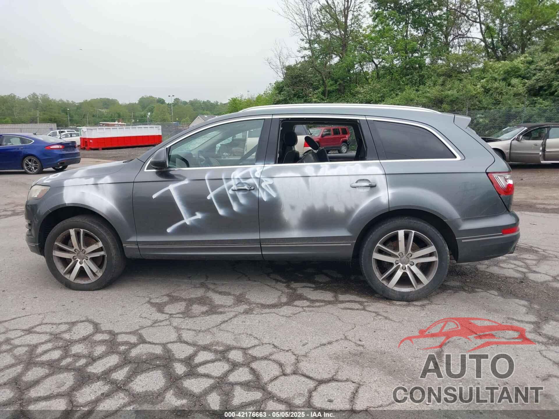 AUDI Q7 2014 - WA1LGAFE8ED014210