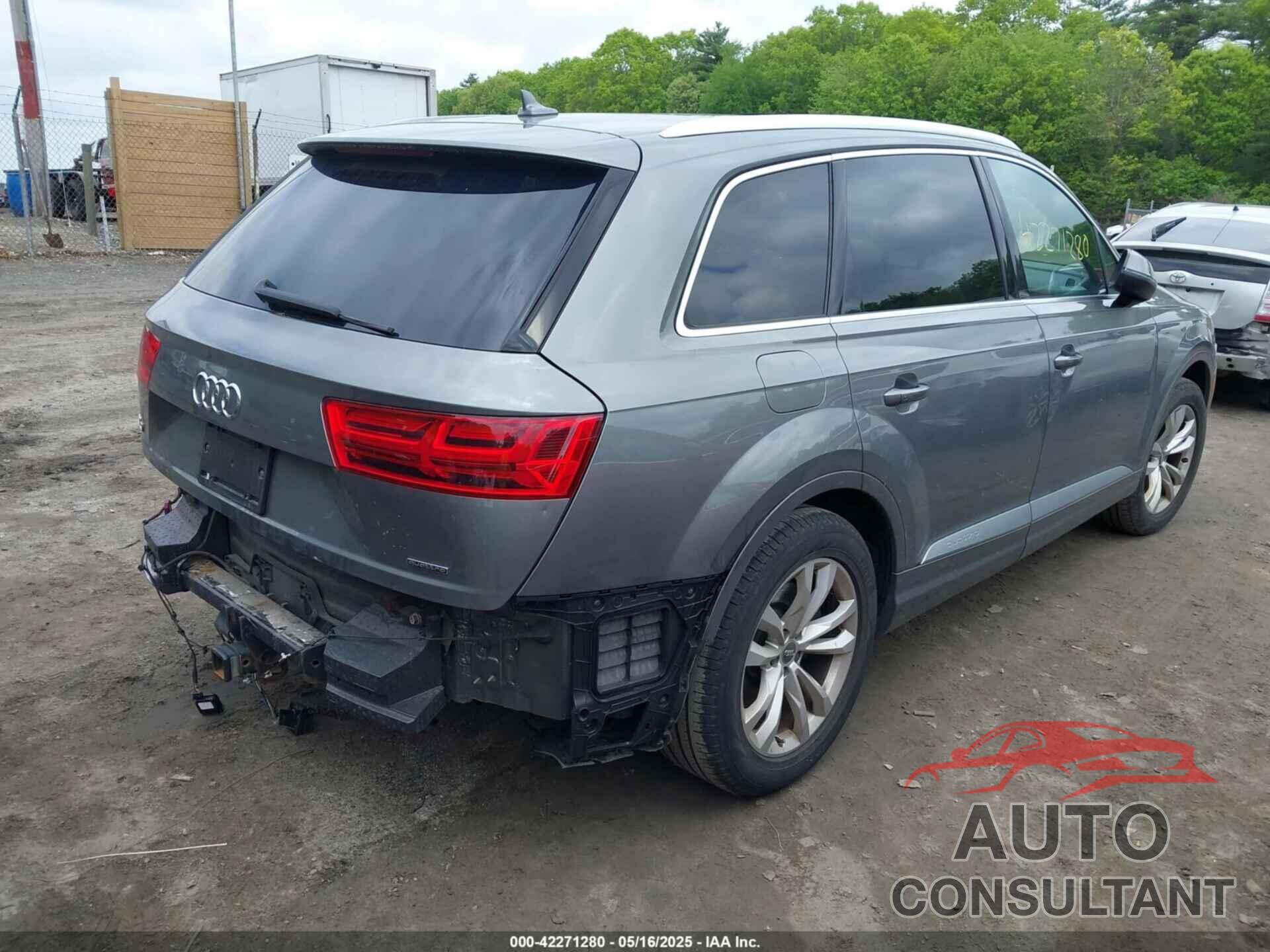 AUDI Q7 2017 - WA1LHAF77HD050327