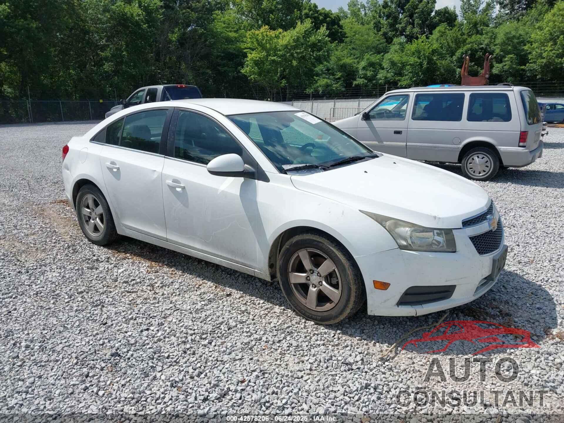 CHEVROLET CRUZE 2013 - 1G1PC5SB2D7288403