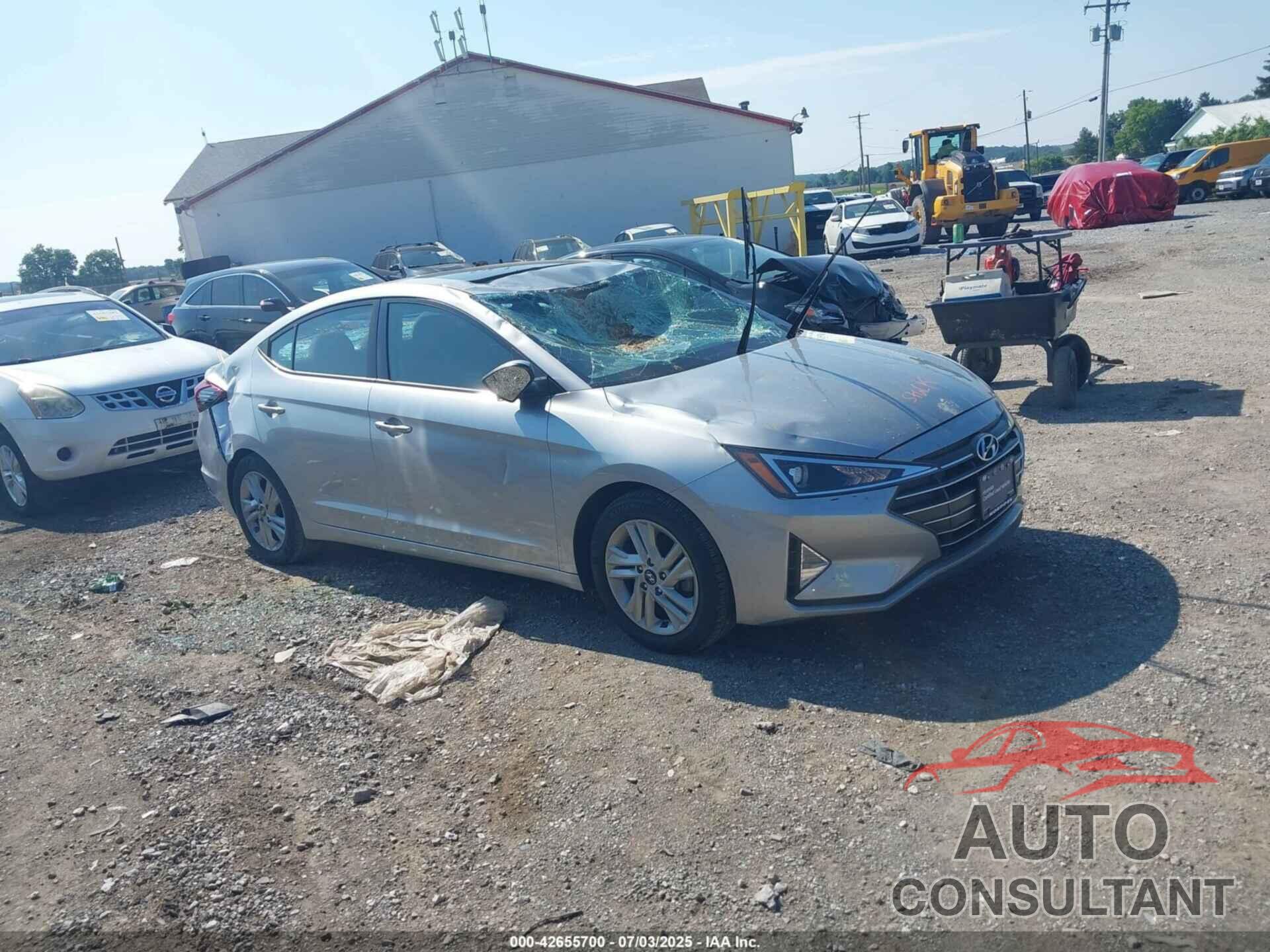 HYUNDAI ELANTRA 2020 - 5NPD84LF0LH628407