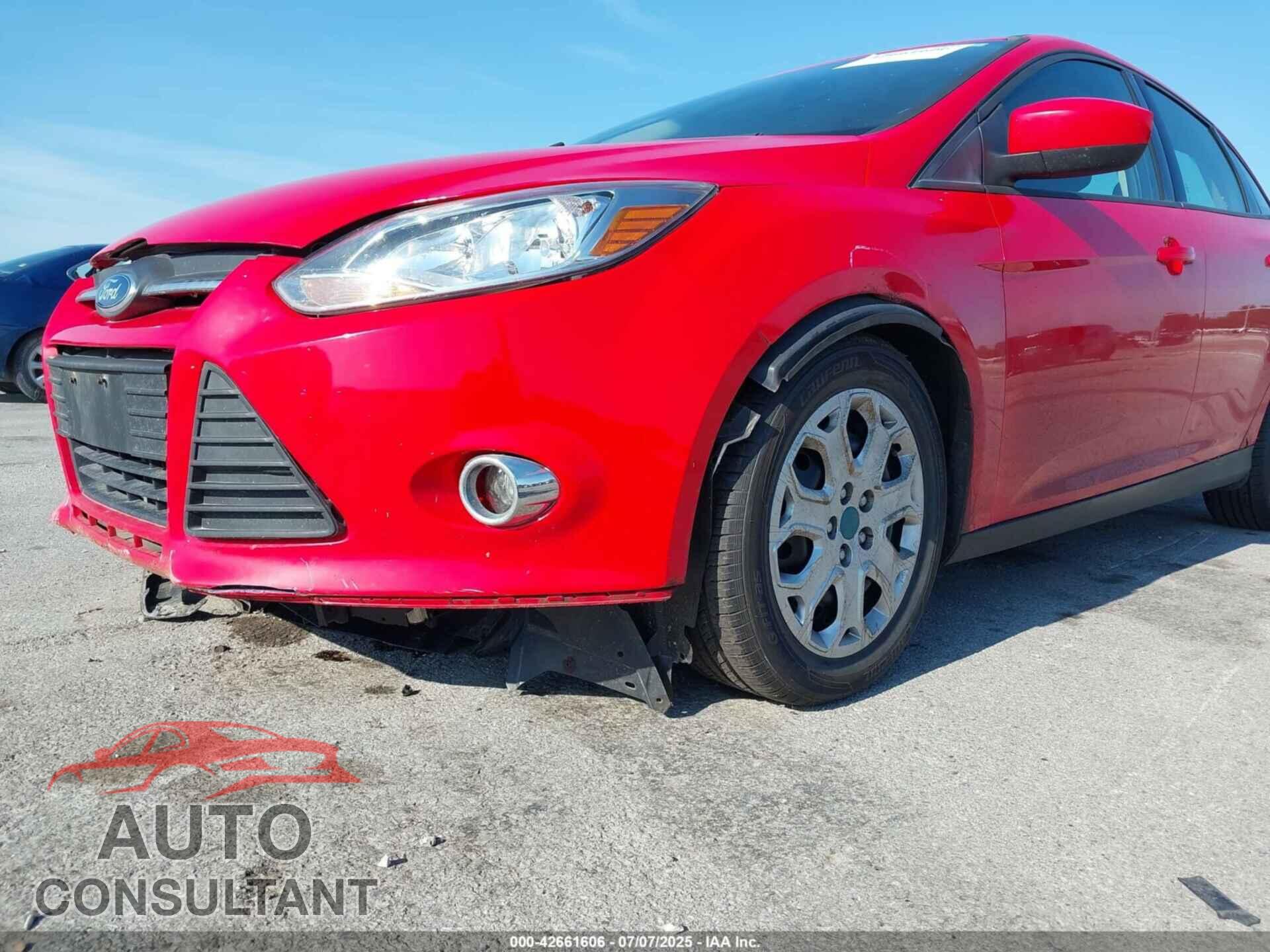 FORD FOCUS 2012 - 1FAHP3F25CL324255