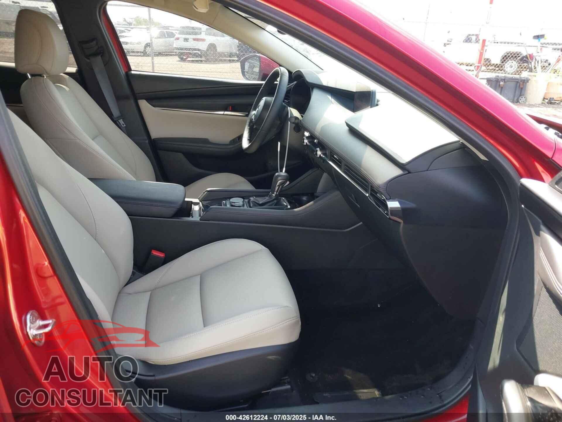 MAZDA MAZDA3 2024 - 3MZBPACM3RM402675