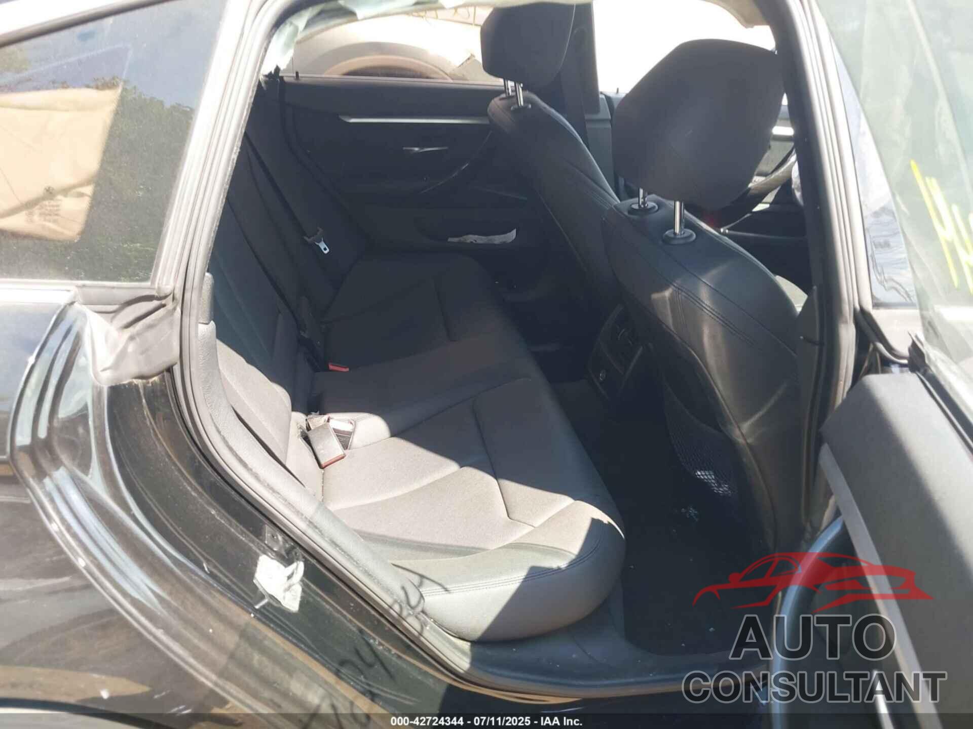 BMW 430I GRAN COUPE 2018 - WBA4J1C51JBG77723