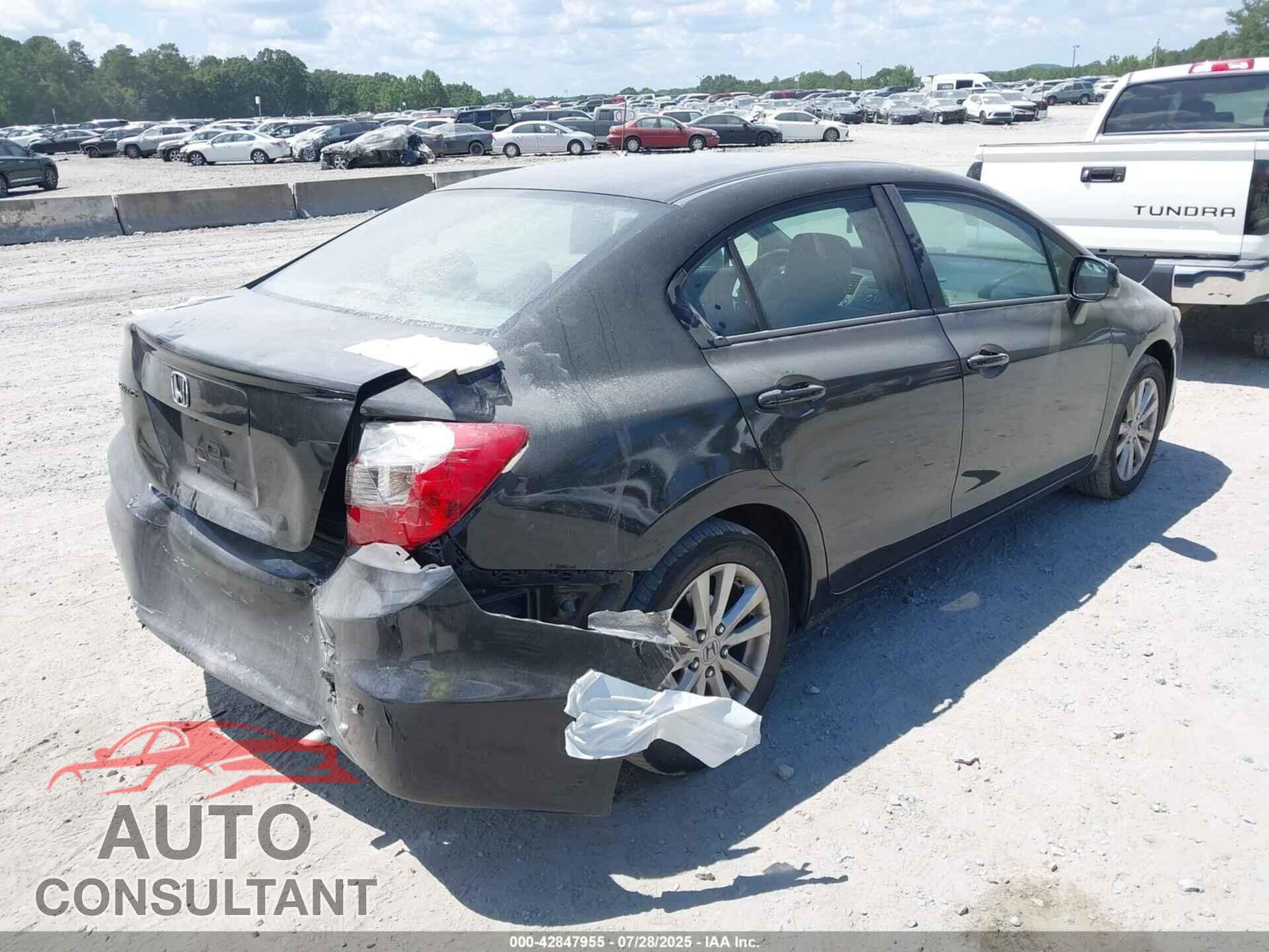 HONDA CIVIC 2012 - 2HGFB2F80CH548207