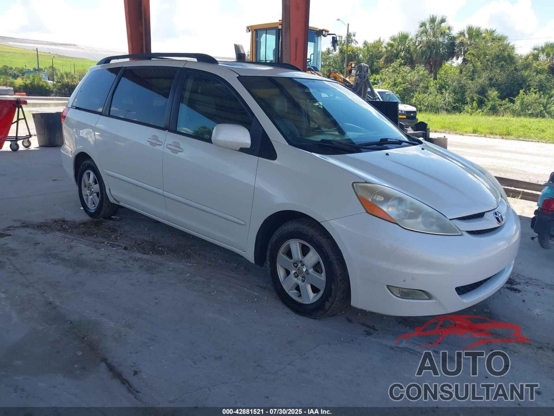 TOYOTA SIENNA 2010 - 5TDYK4CC0AS315910