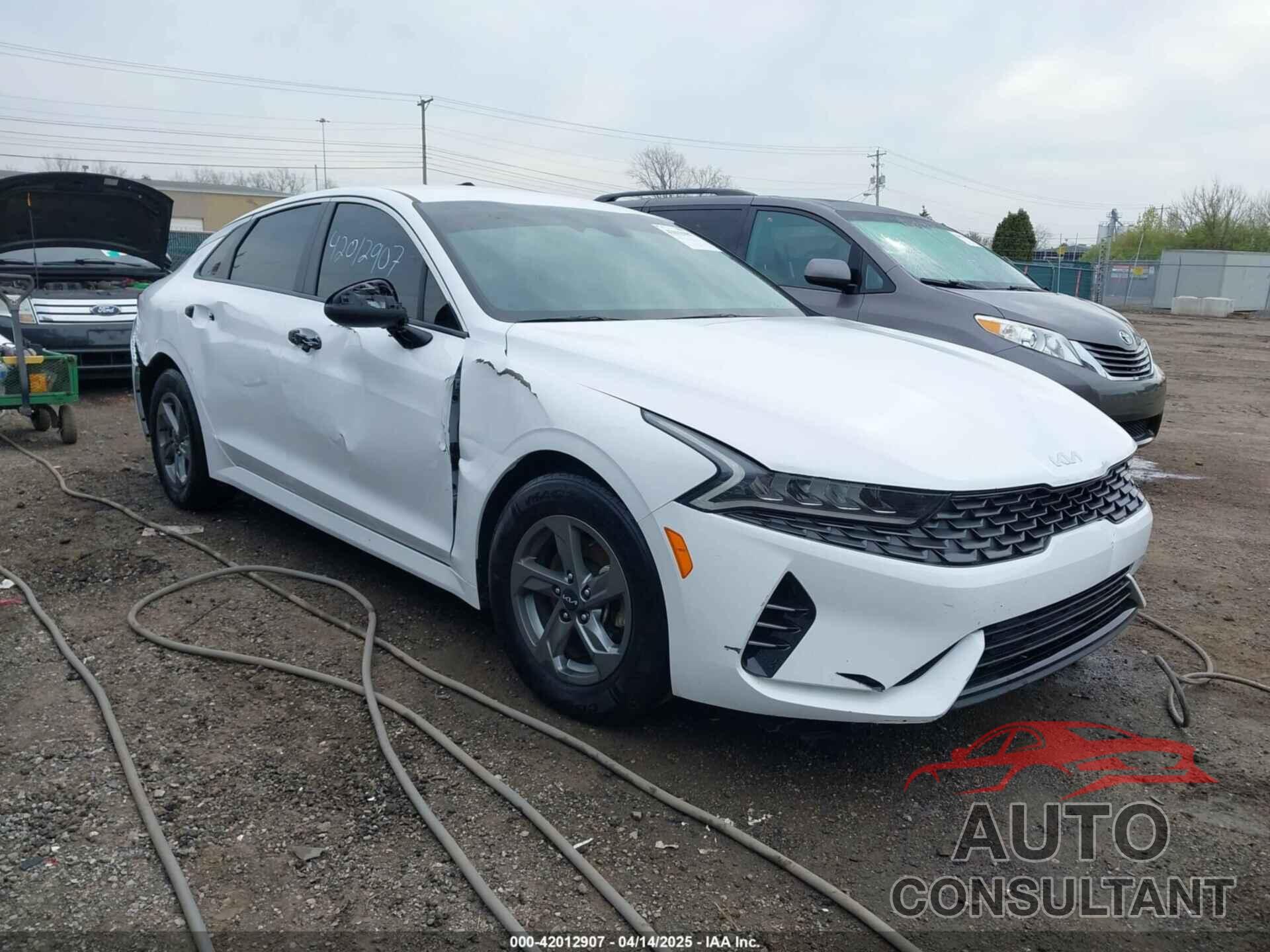 KIA K5 2023 - 5XXG14J26PG203910