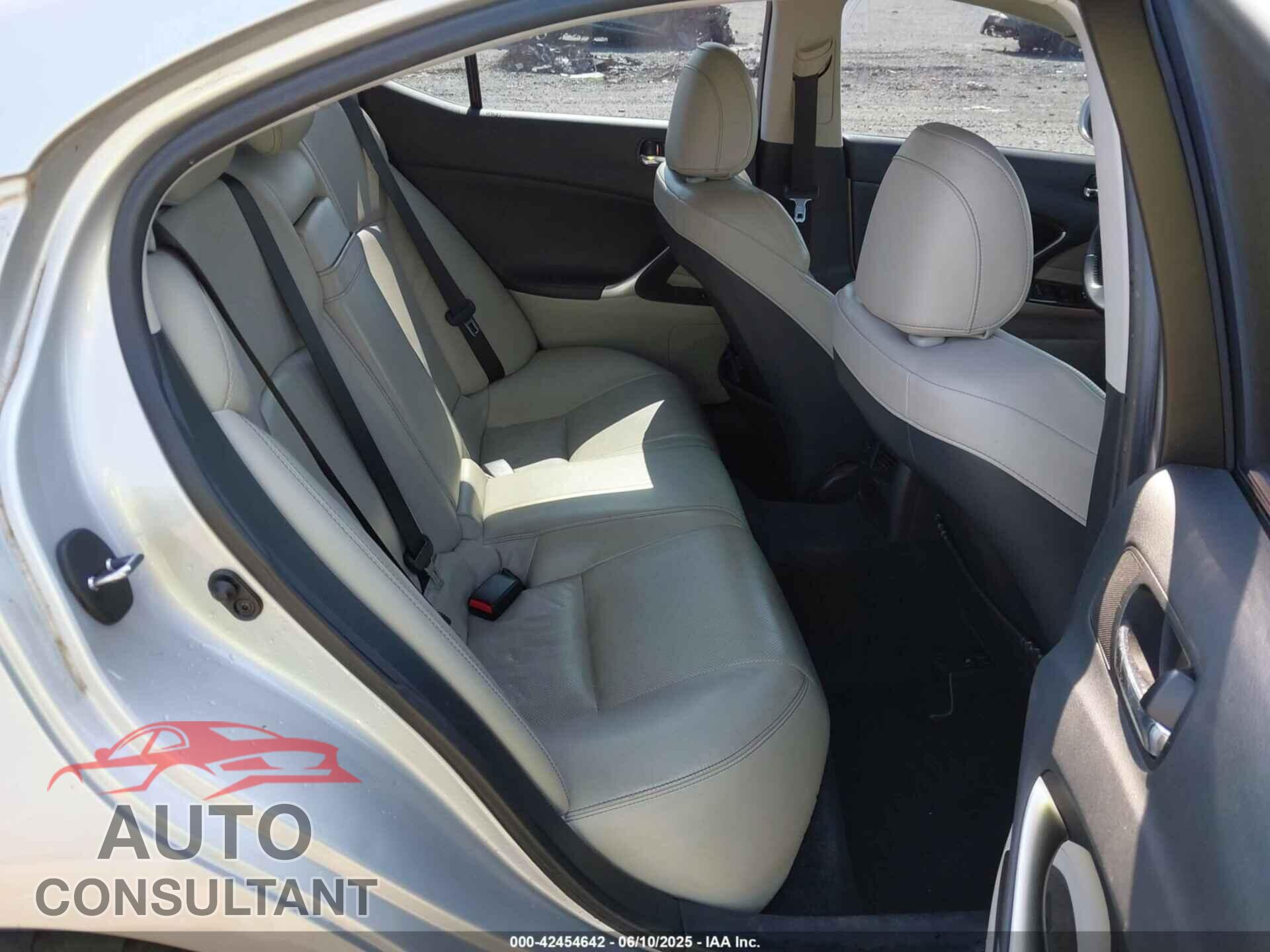 LEXUS IS 250 2011 - JTHBF5C28B5150153