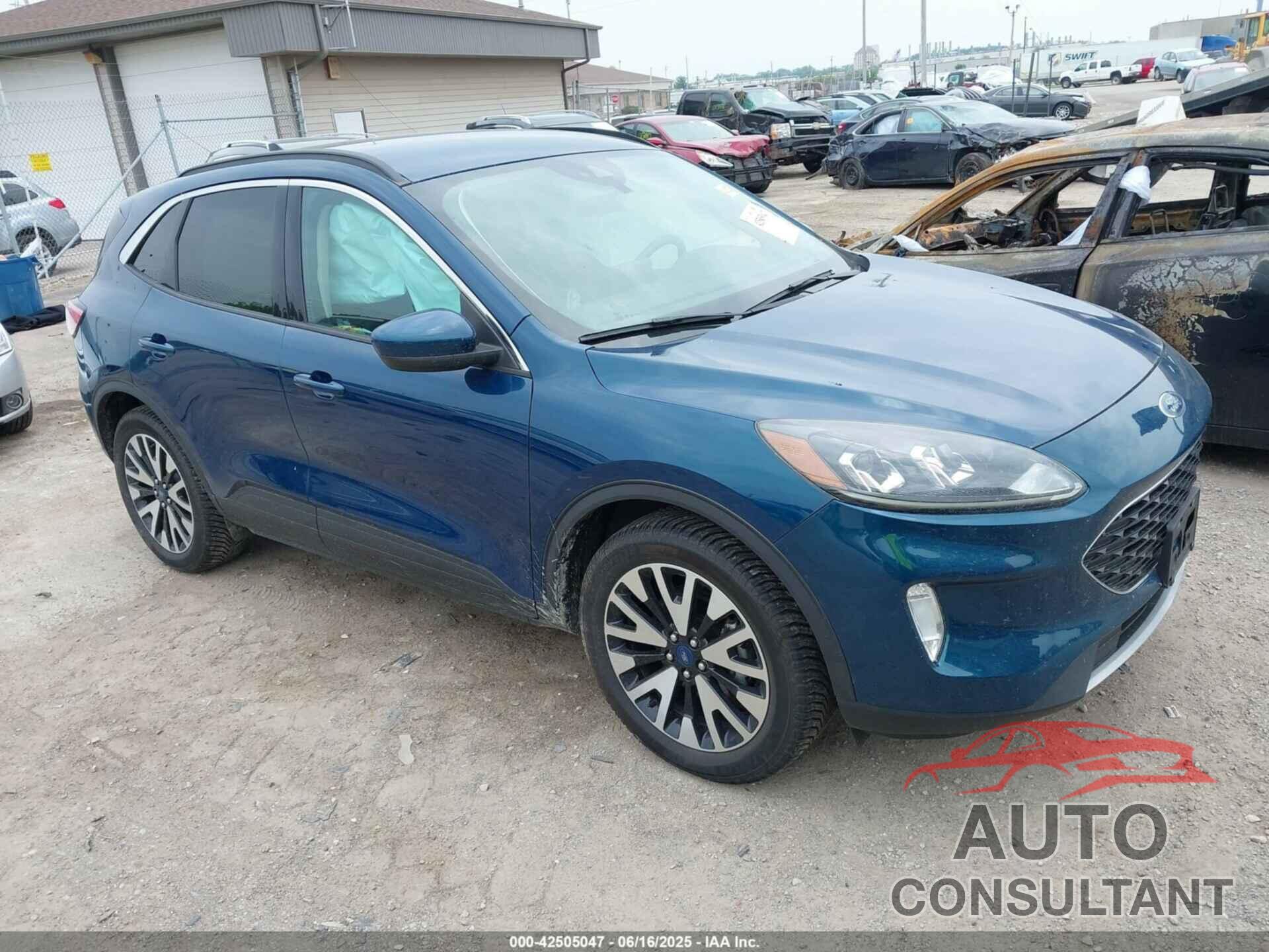 FORD ESCAPE 2020 - 1FMCU9H97LUA25981