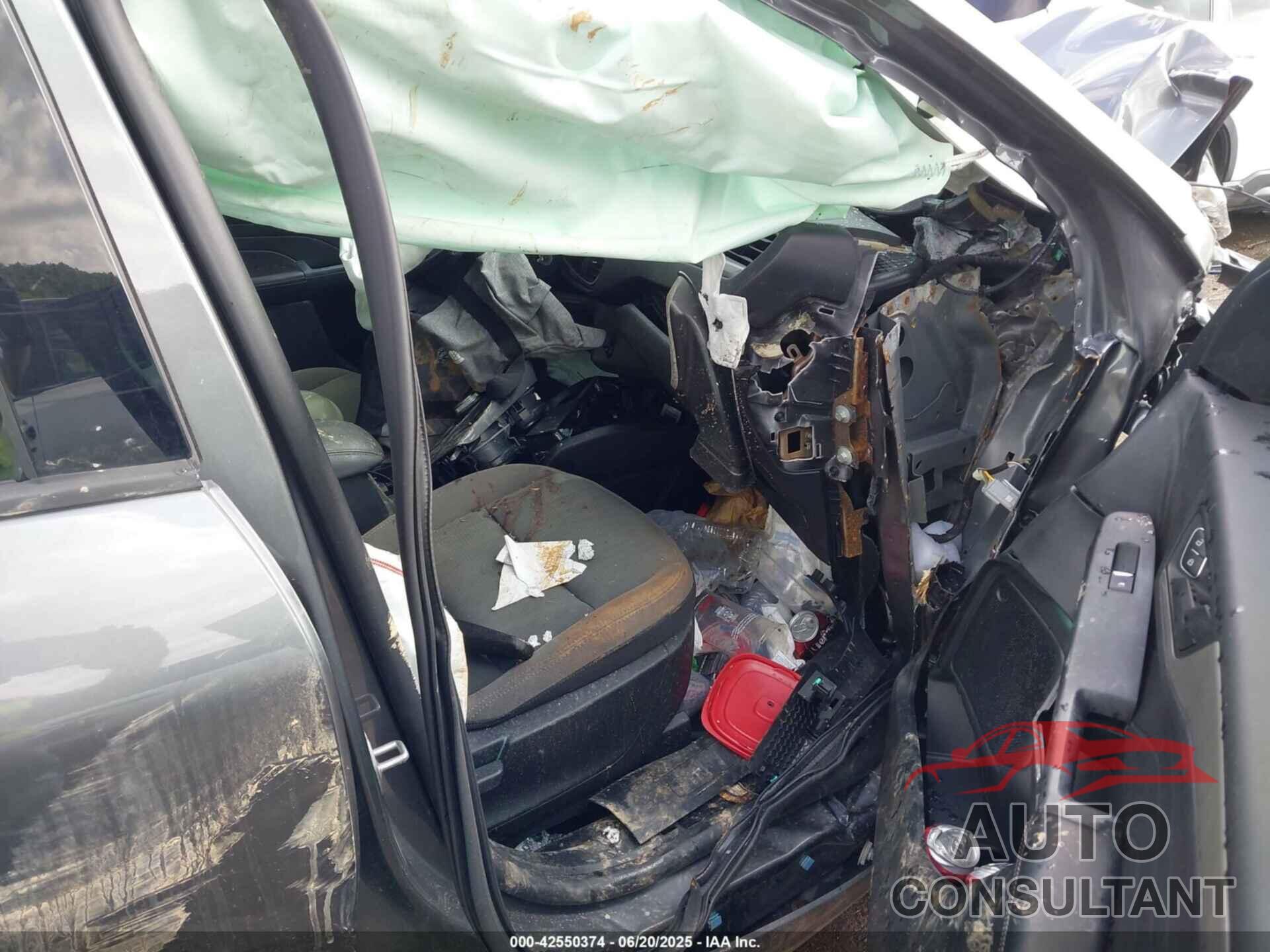 FORD ESCAPE 2021 - 1FMCU0F68MUA31746