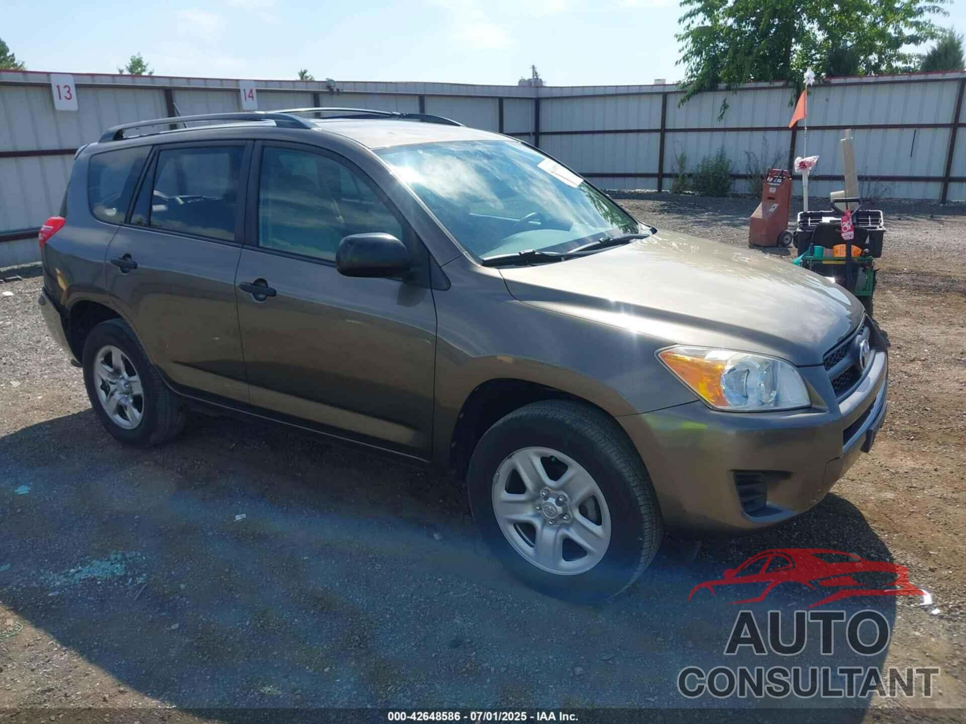 TOYOTA RAV4 2011 - 2T3BF4DV4BW139812