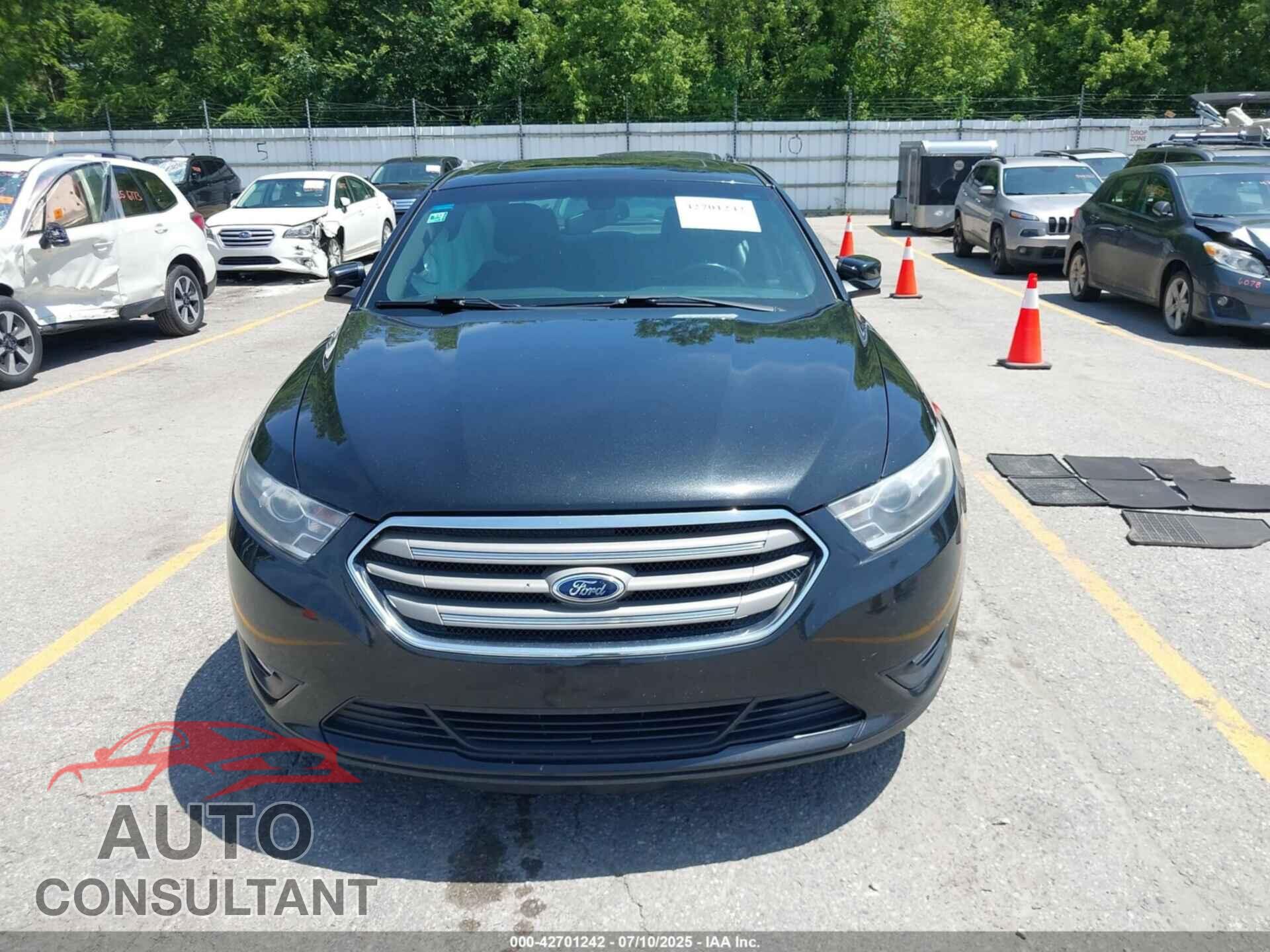 FORD TAURUS 2014 - 1FAHP2E85EG133687