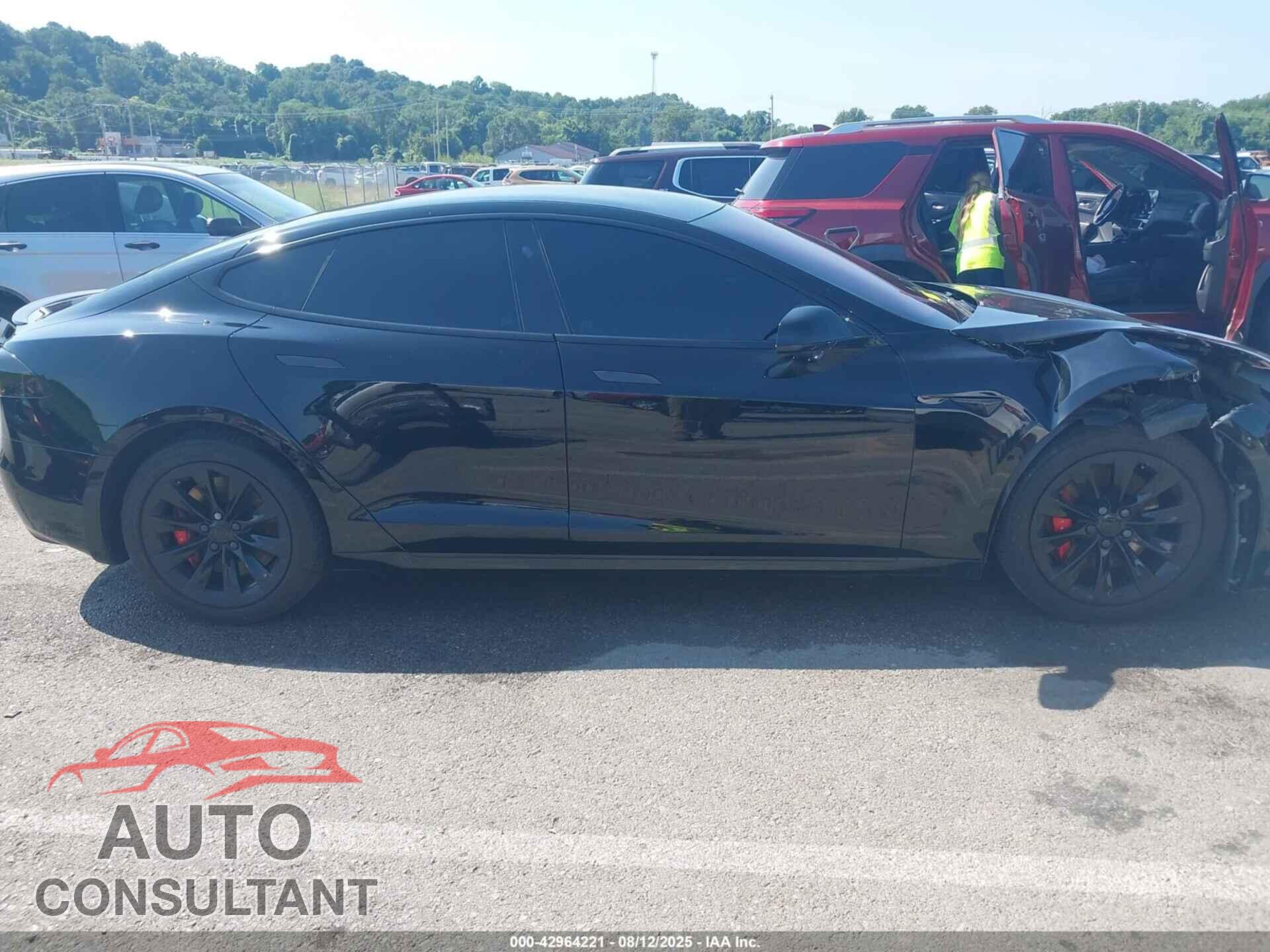 TESLA MODEL S 2019 - 5YJSA1E42KF309061