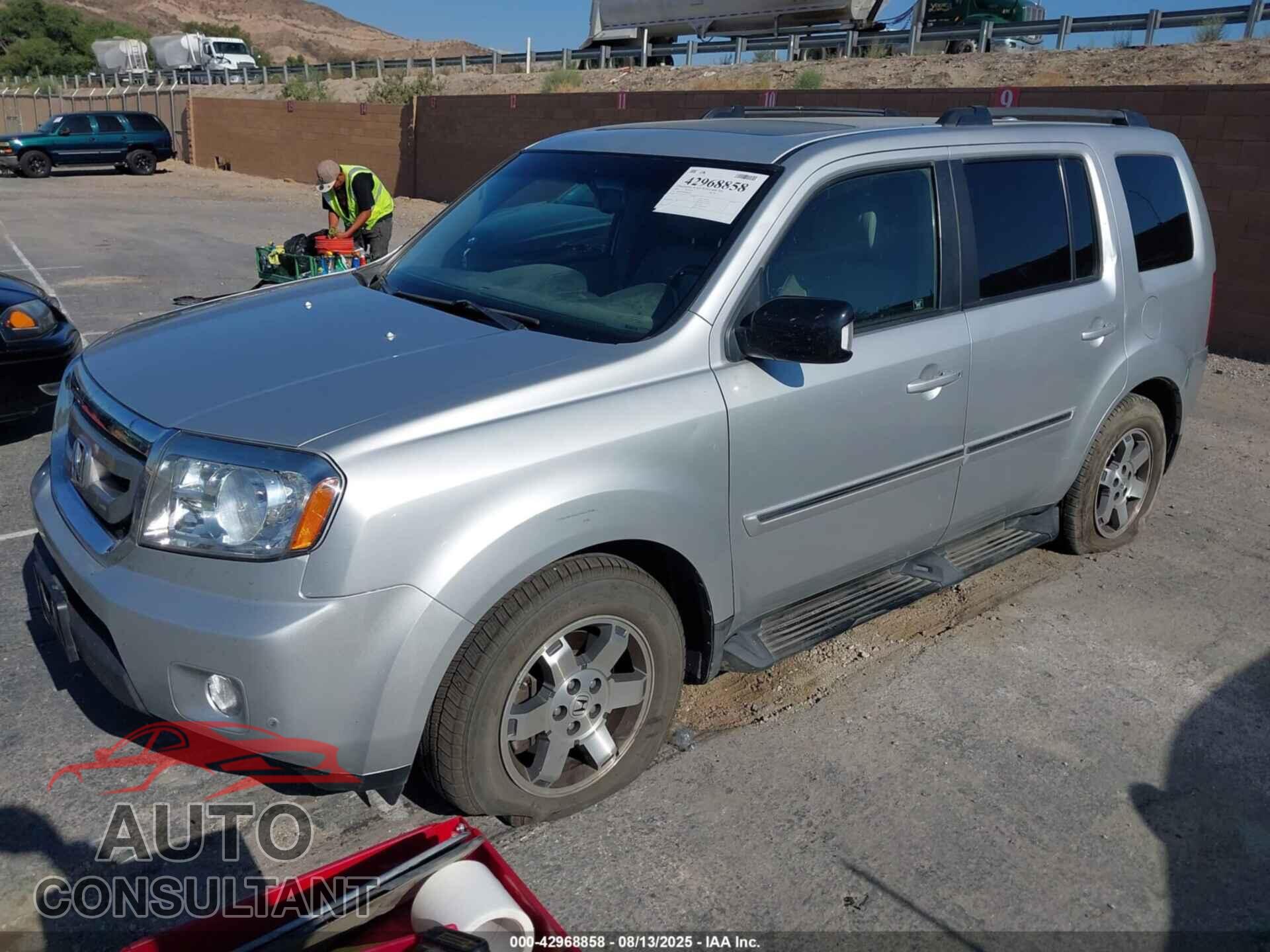 HONDA PILOT 2009 - 5FNYF48929B005243