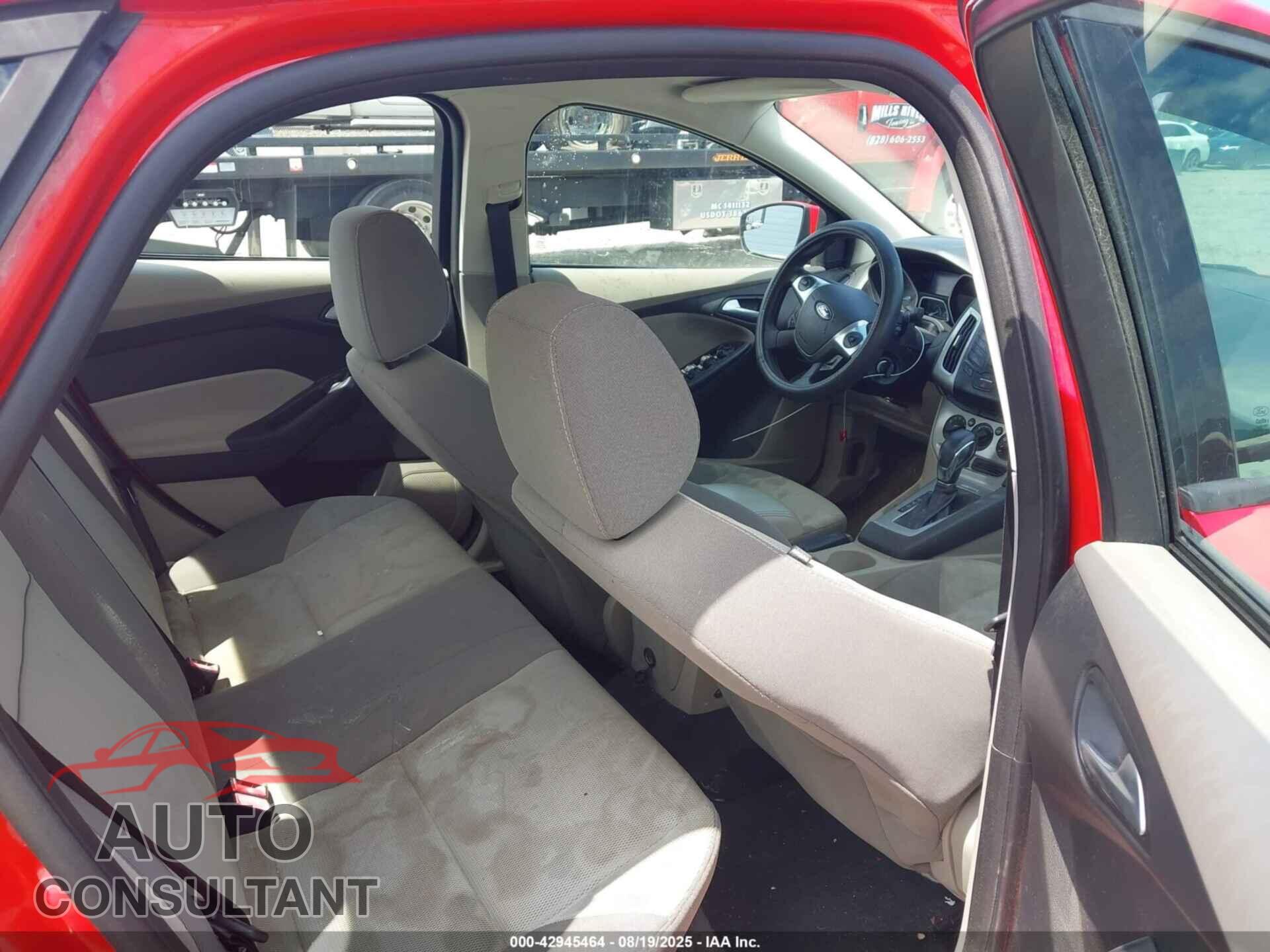 FORD FOCUS 2013 - 1FADP3F23DL327669